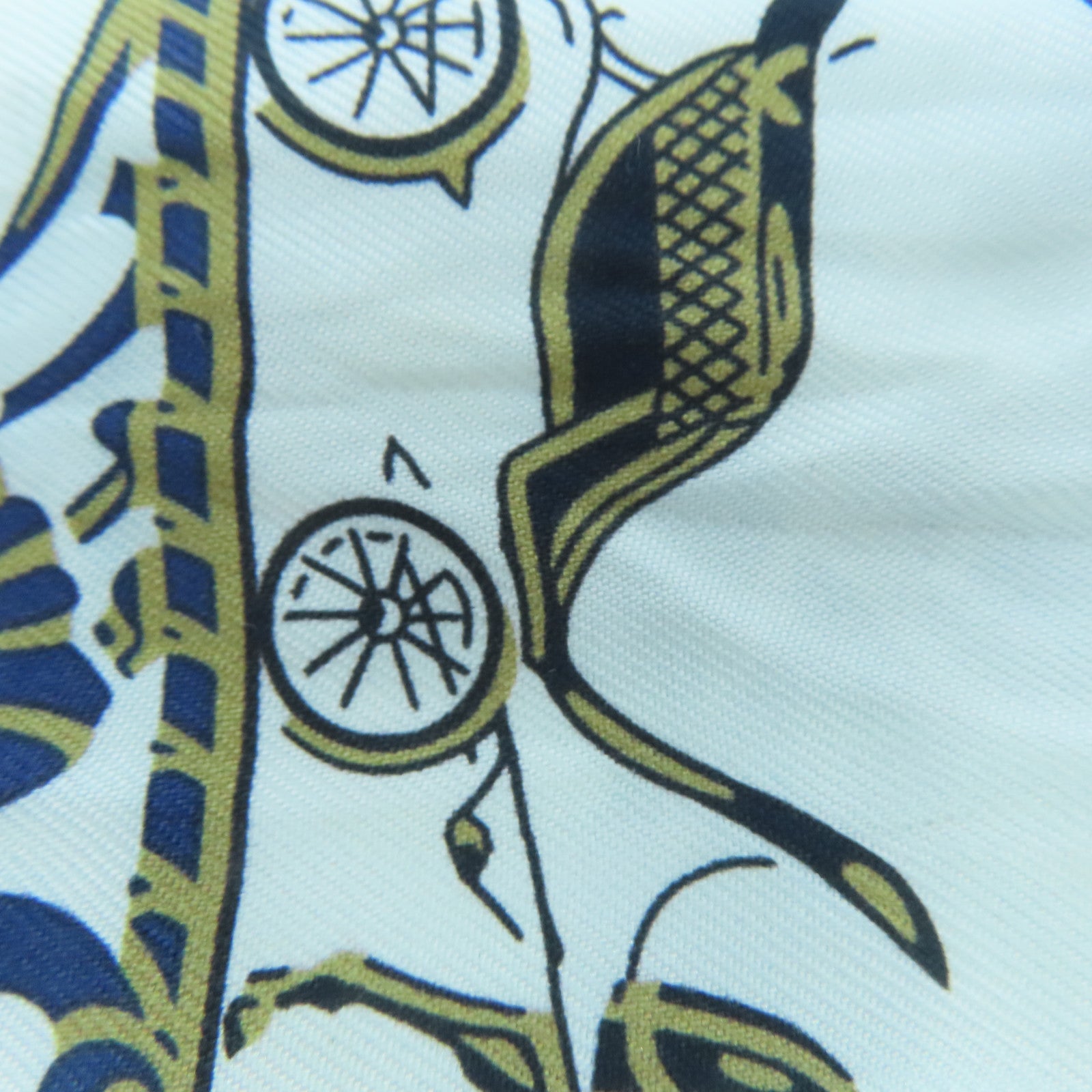 HERMES Silk Twilly Scarf White/Blue