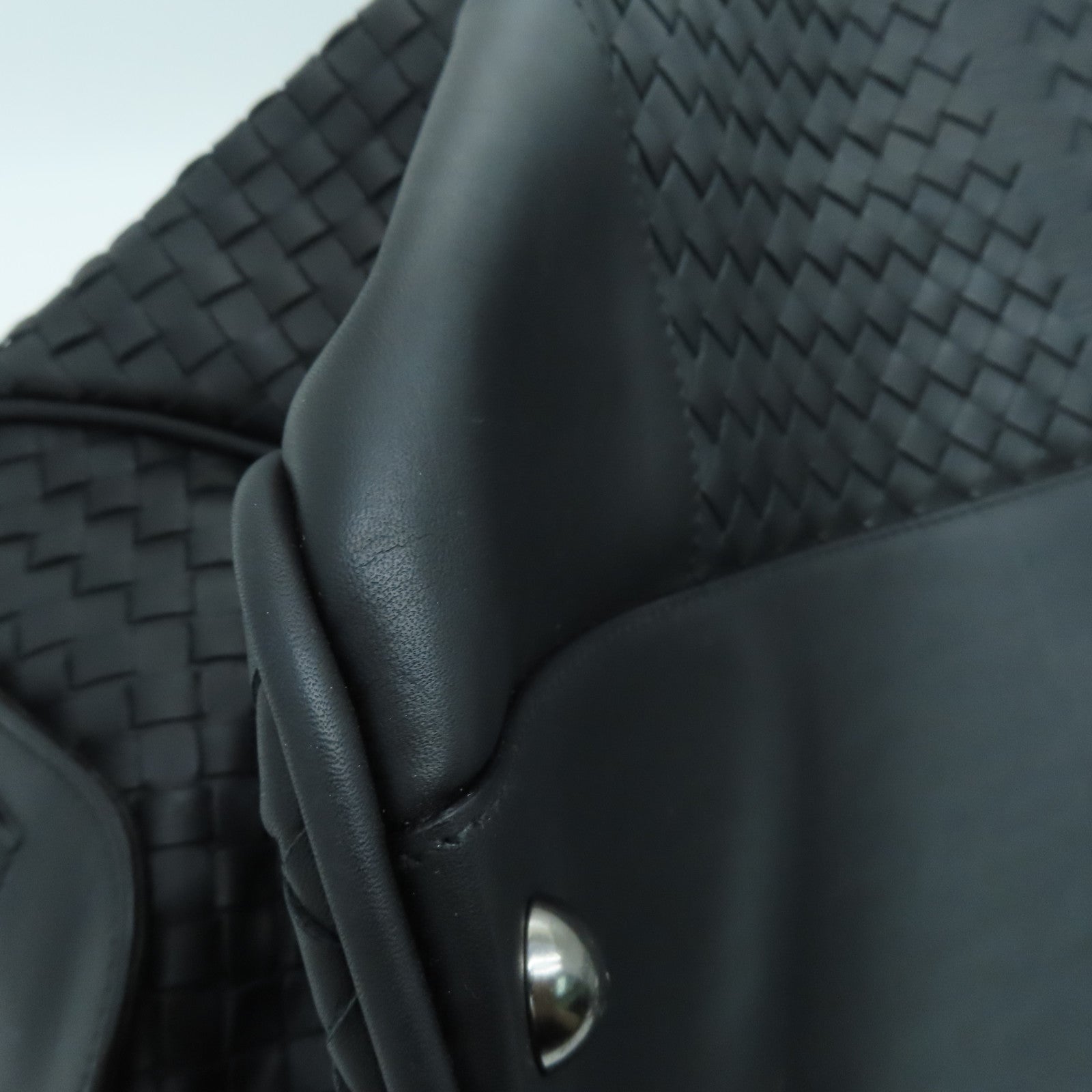 BOTTEGA VENETA Cowhide Leather Boston Bag Handle Bag Black