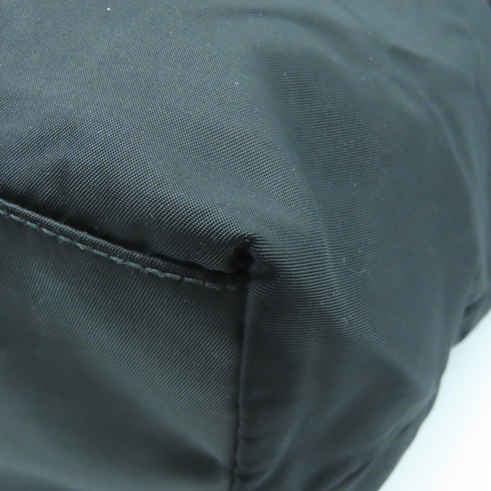 PRADA 尼龍Tote Bag銀扣手挽袋黑色