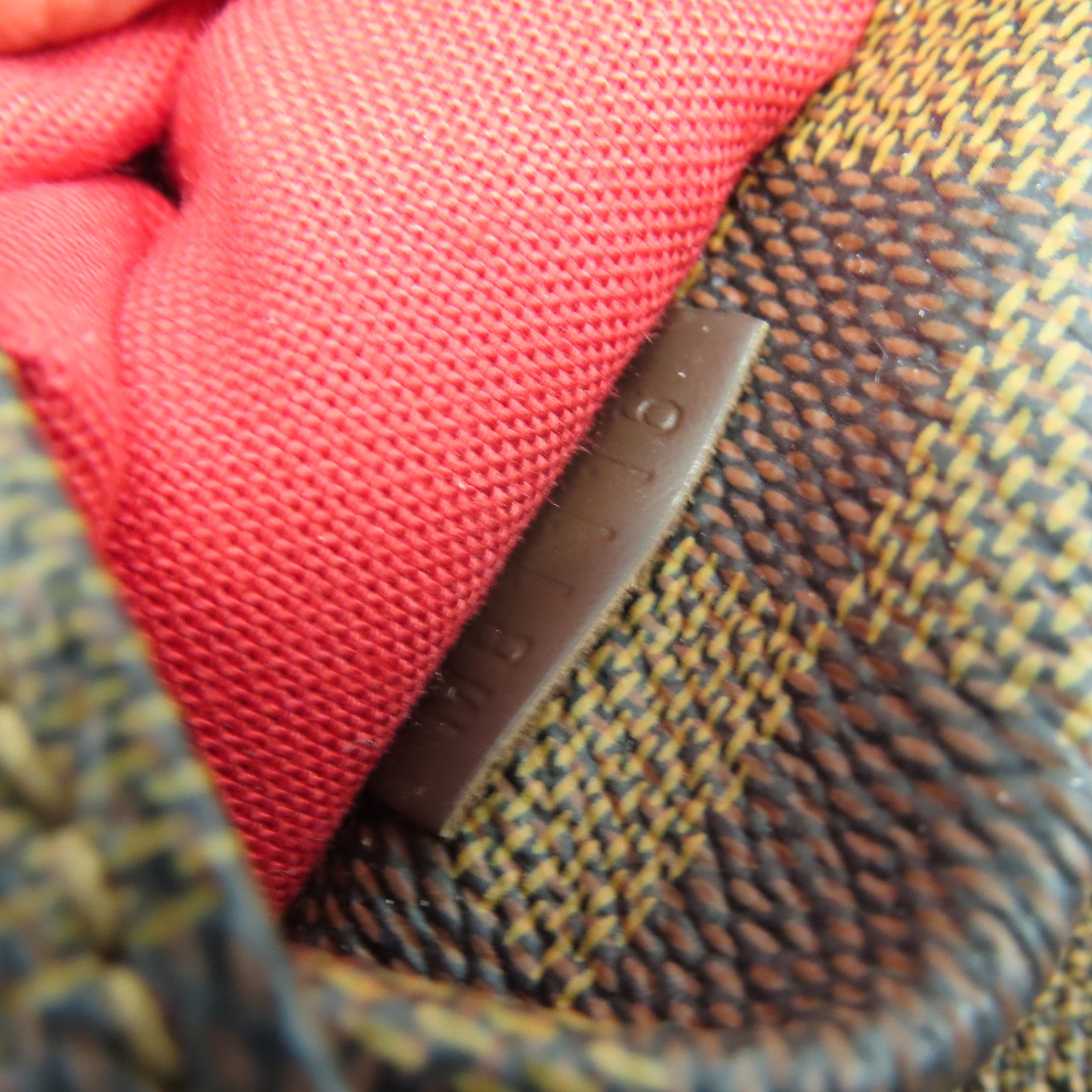 LOUIS VUITTON Damier Ebene Totally MM金扣肩背袋啡色