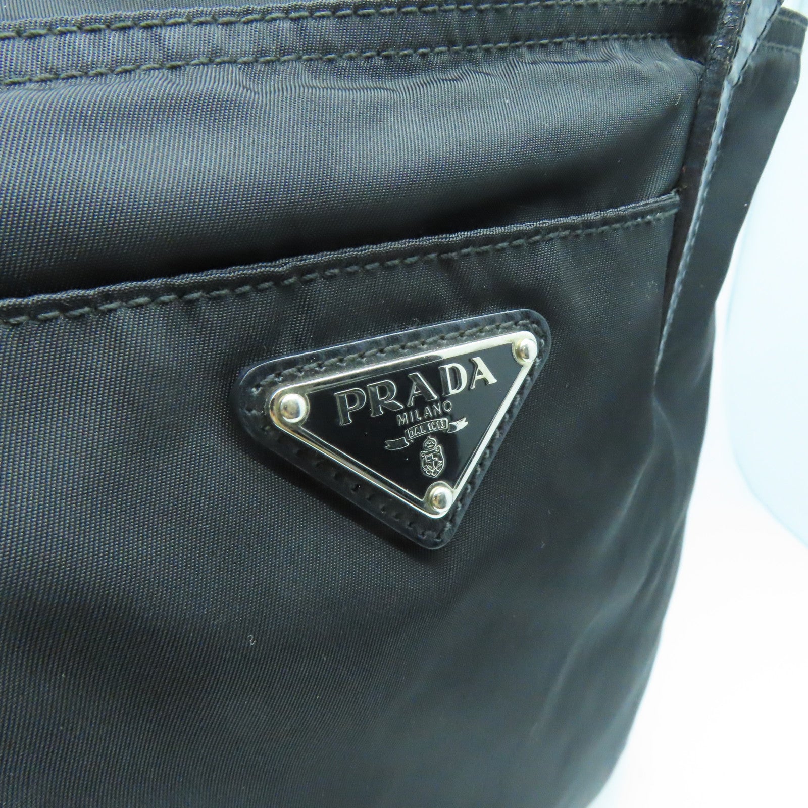 PRADA 尼龍Tote Bag銀扣手挽袋黑色