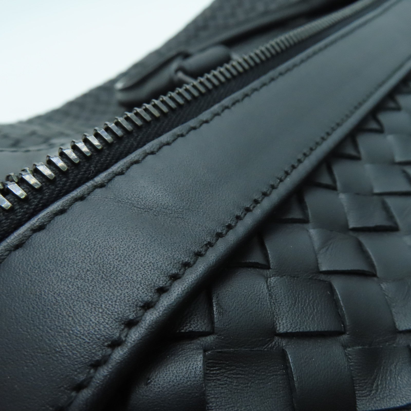 BOTTEGA VENETA Cowhide Leather Boston Bag Handle Bag Black