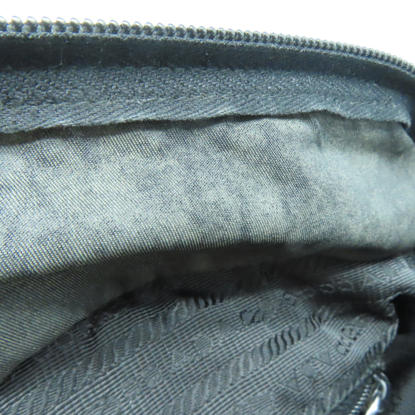 PRADA 尼龍Tote Bag銀扣手挽袋黑色