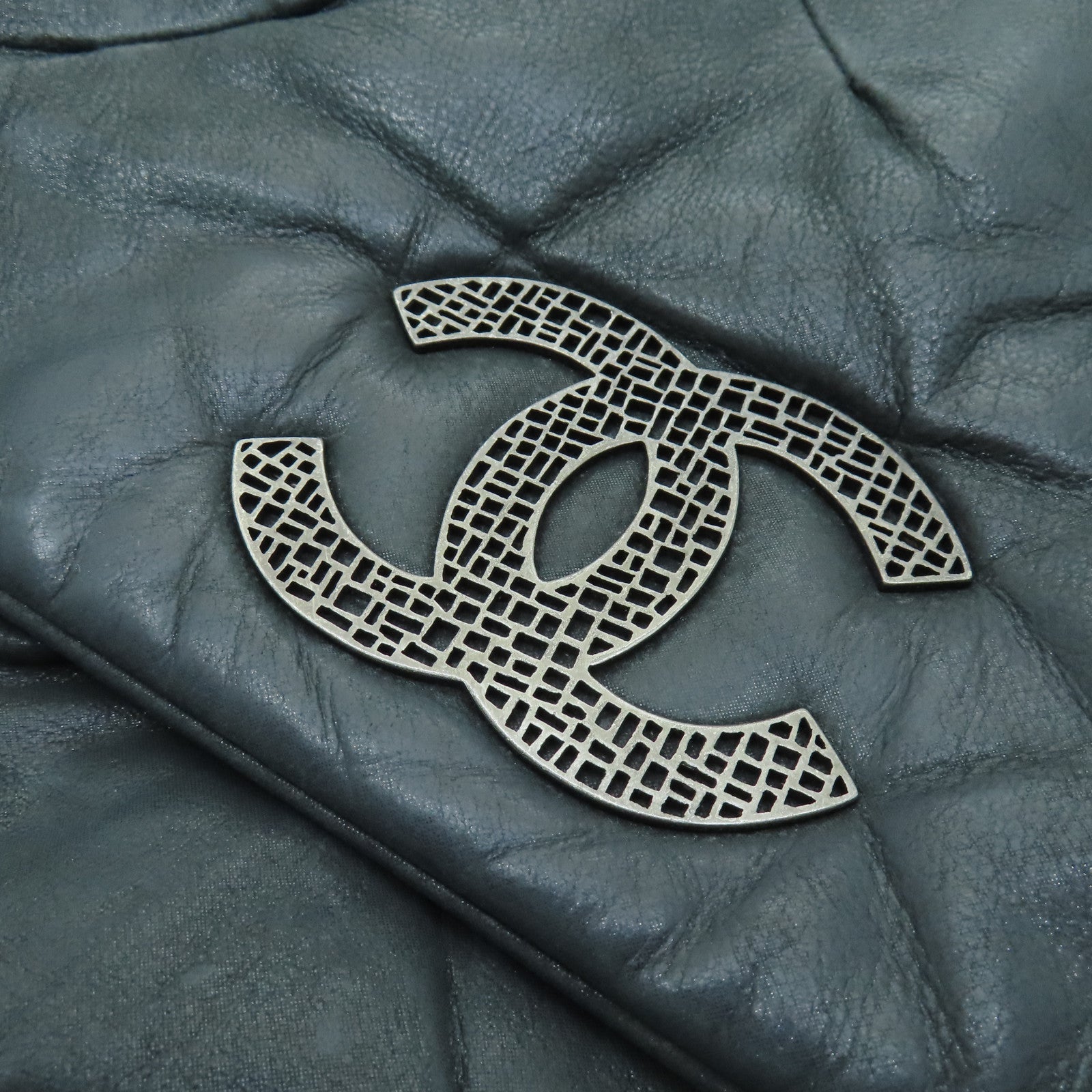 CHANEL 牛皮皮革Chain Shoulder銀扣鏈帶肩背袋黑色