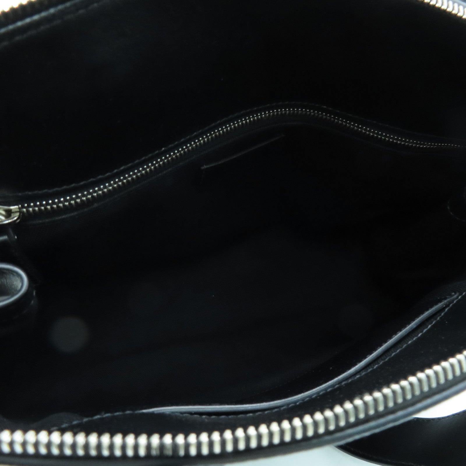 Miu Miu 牛皮皮革2way Shoulder Bag银扣手挽肩背两用袋黑色