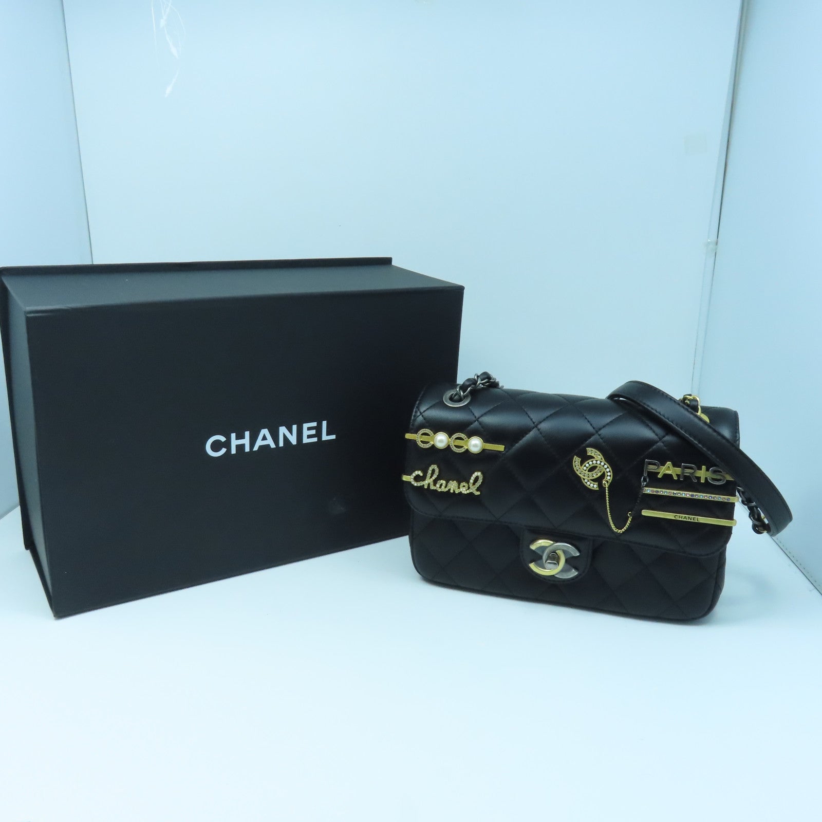 CHANEL Diamond Sheepskin Leather Pearl Hairpin Badge Chain Shoulder Bag Black