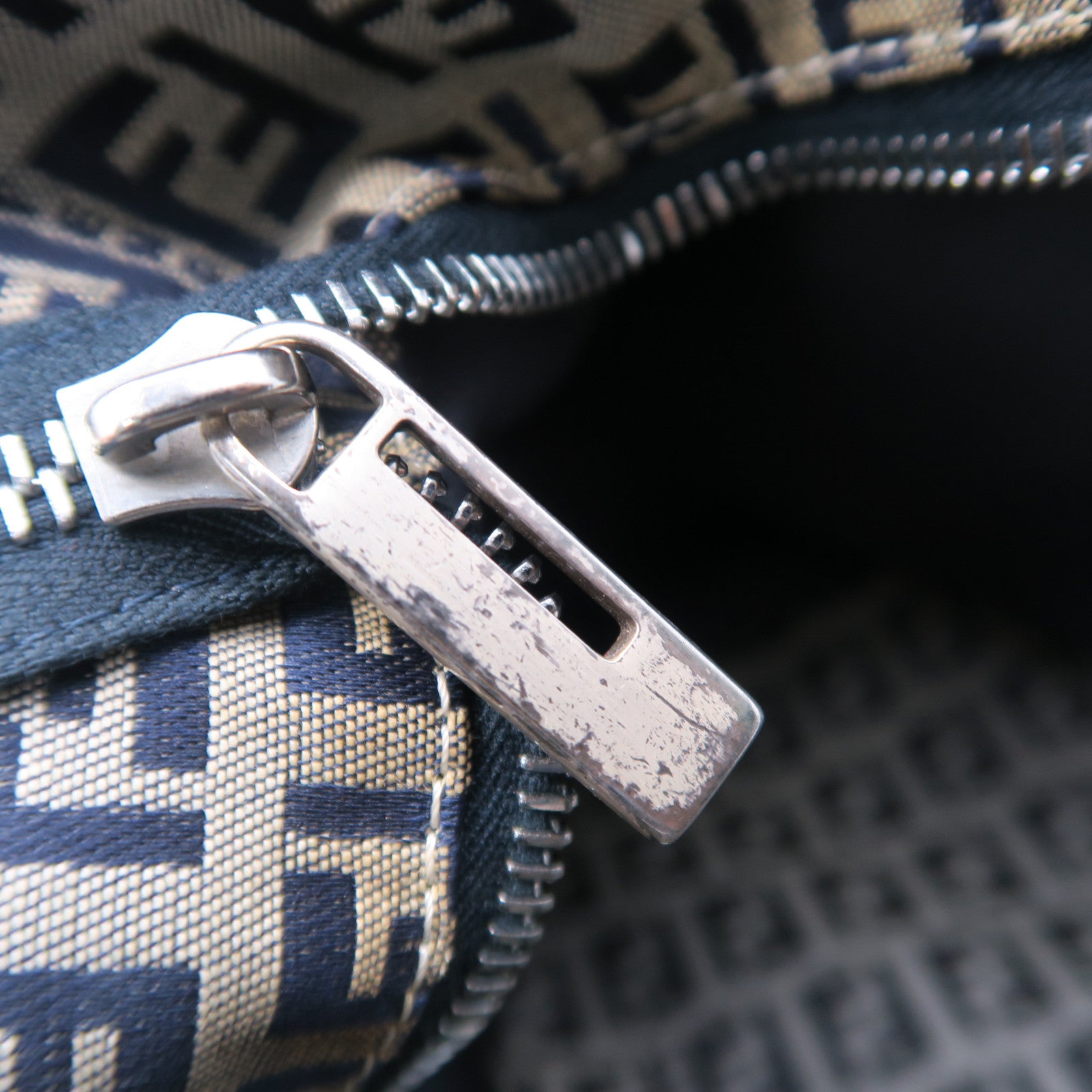 FENDI 帆布Tote Bag銀扣肩背袋灰色/藍色