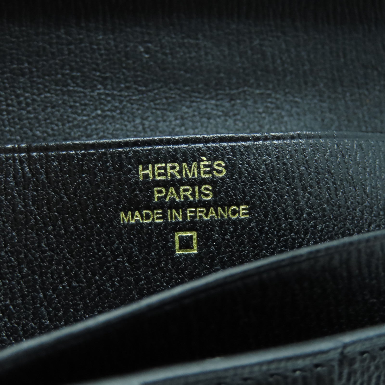 HERMES 鱷魚皮革Bearn Wallet金扣長錢包黑色