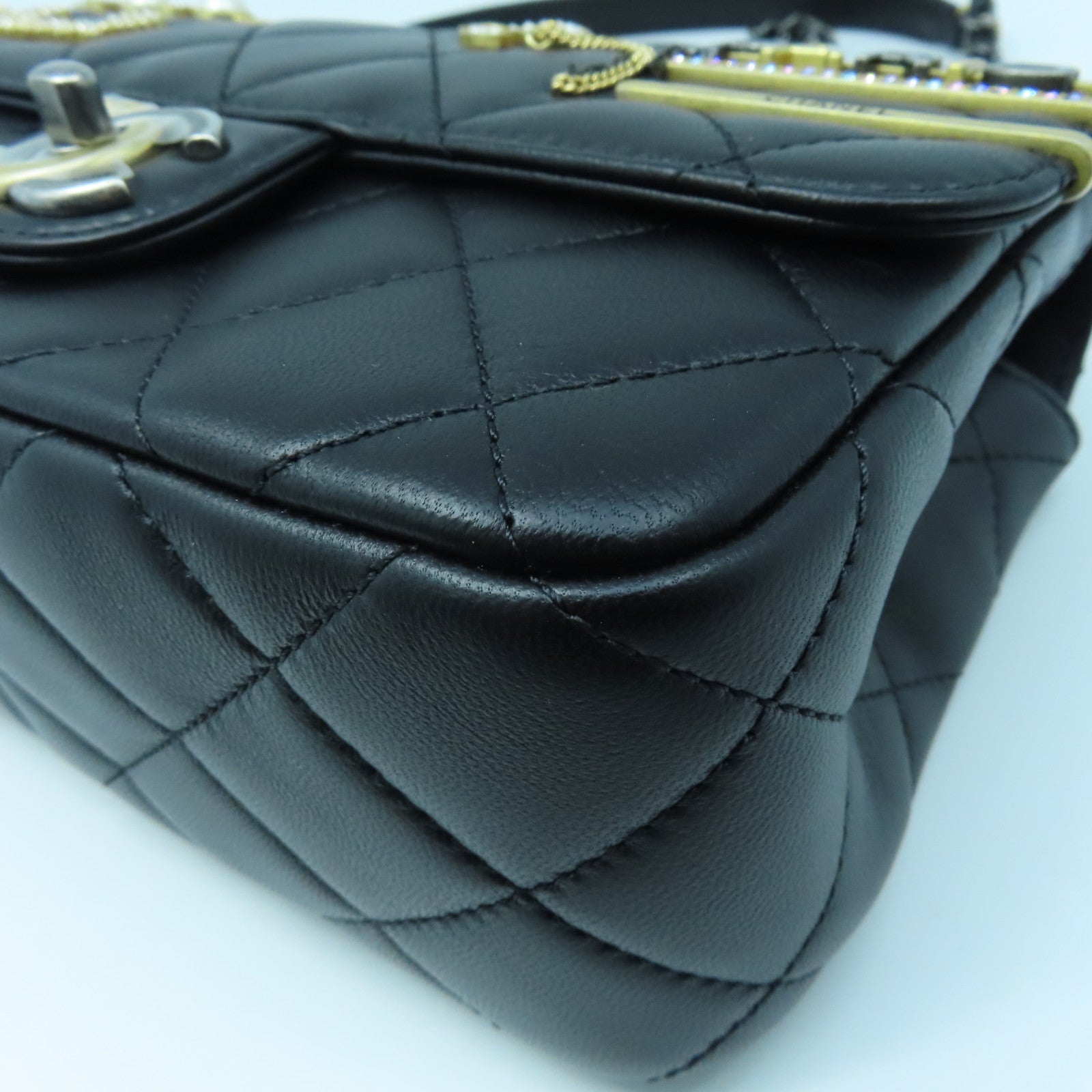 CHANEL Diamond Sheepskin Leather Pearl Hairpin Badge Chain Shoulder Bag Black