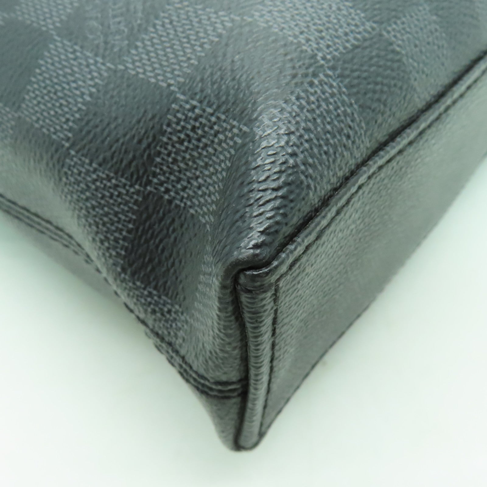 LOUIS VUITTON Damier Graphite Porte Documents Jour Business Bag