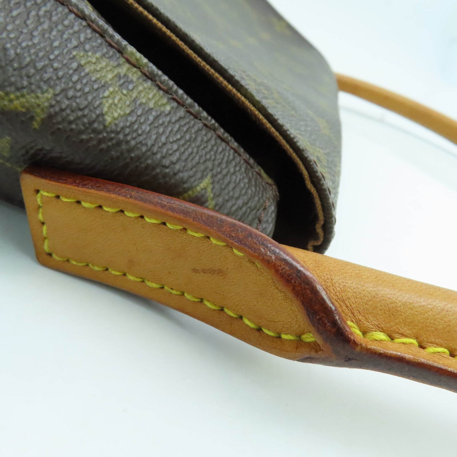 LOUIS VUITTON Monogram Mini Looping手挽袋/肩背背袋啡色