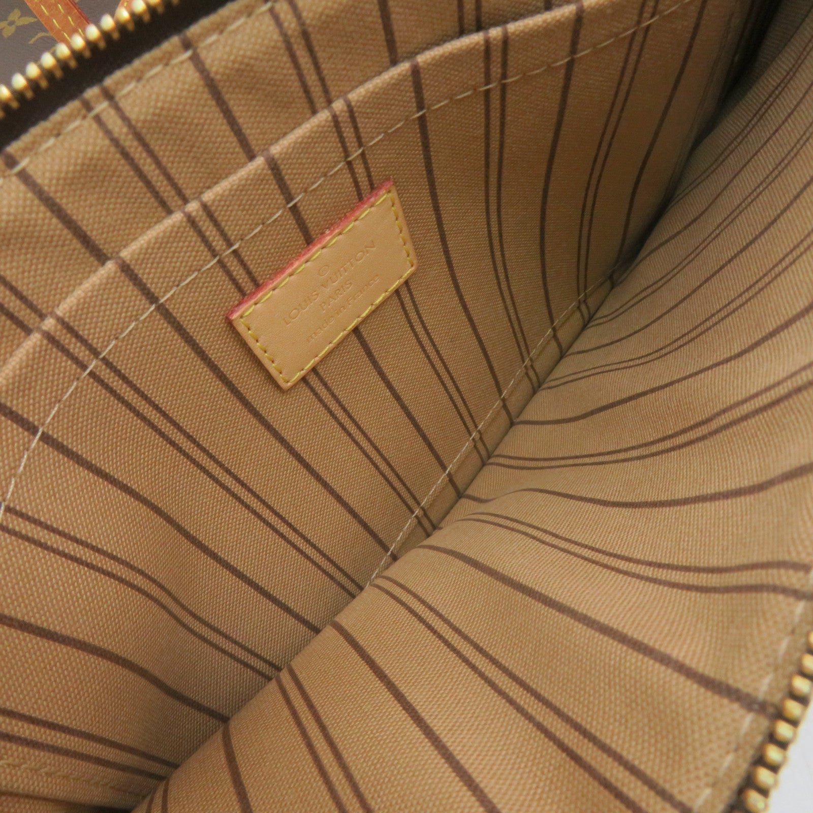 LOUIS VUITTON Monogram Neverfull MM Shoulder Bag肩背袋啡色