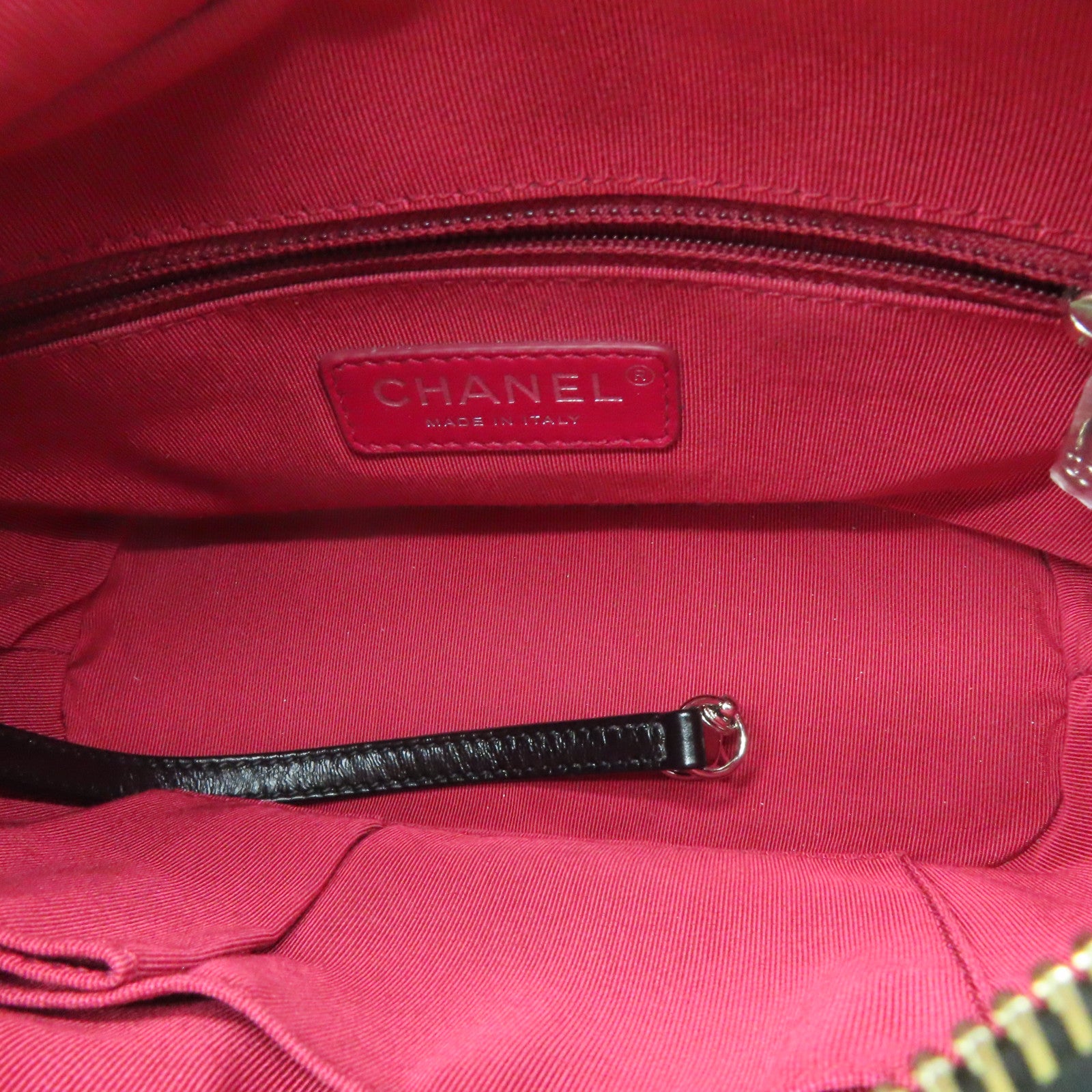 CHANEL 菱格牛皮皮革Gabrielle链带肩背袋黑色