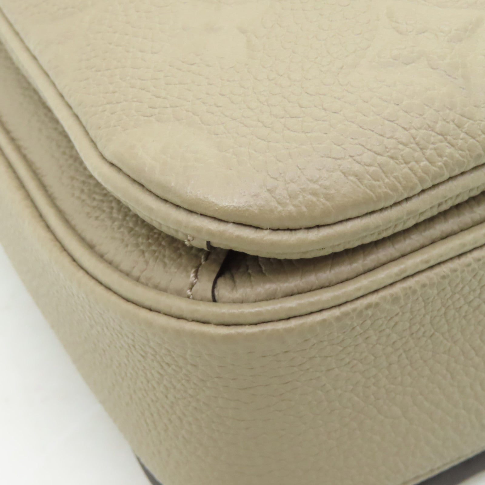LOUIS VUITTON Monogram Empreinte Pochette Metis金扣手挽肩背兩用袋米色