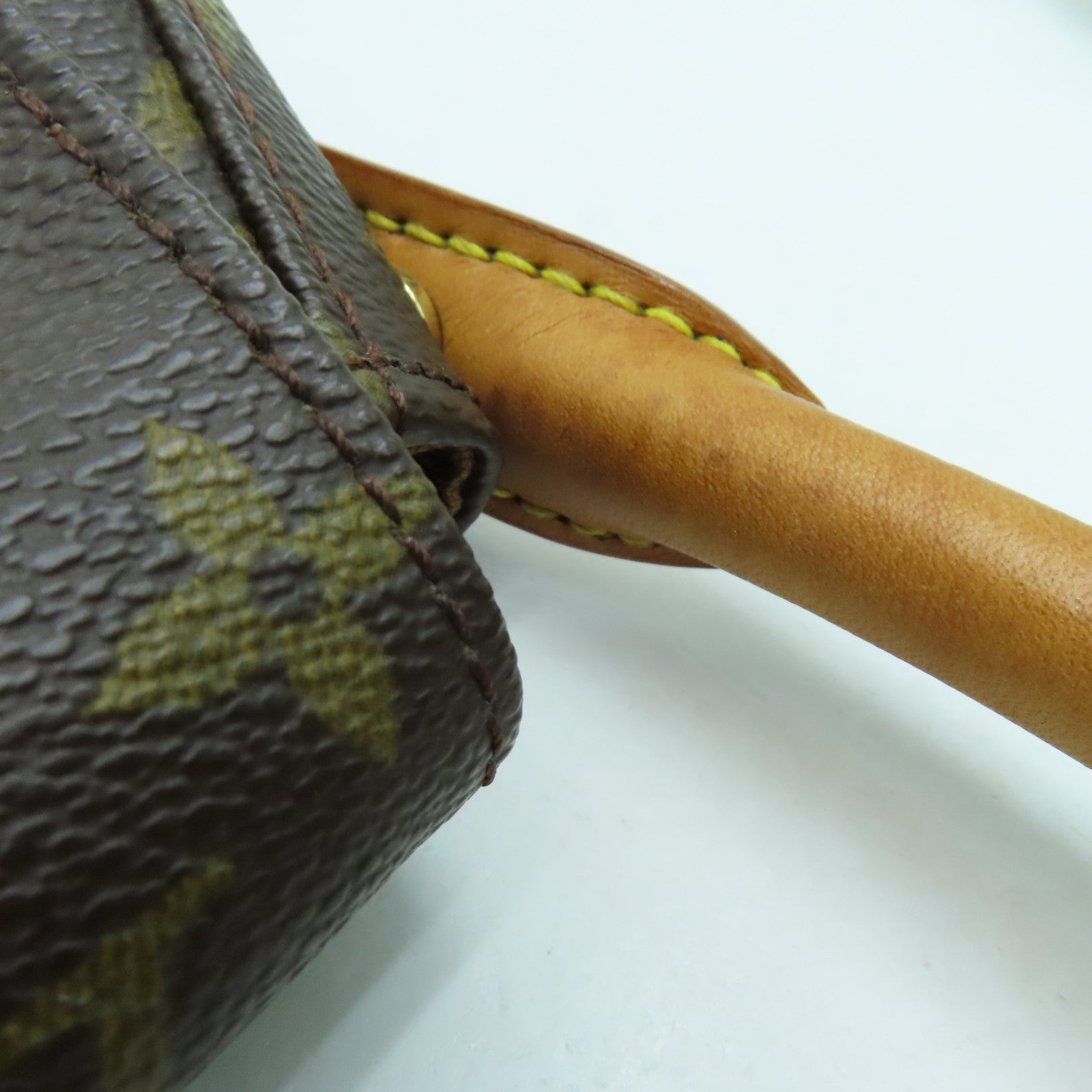 LOUIS VUITTON Monogram Mini Looping手挽袋/肩背背袋啡色