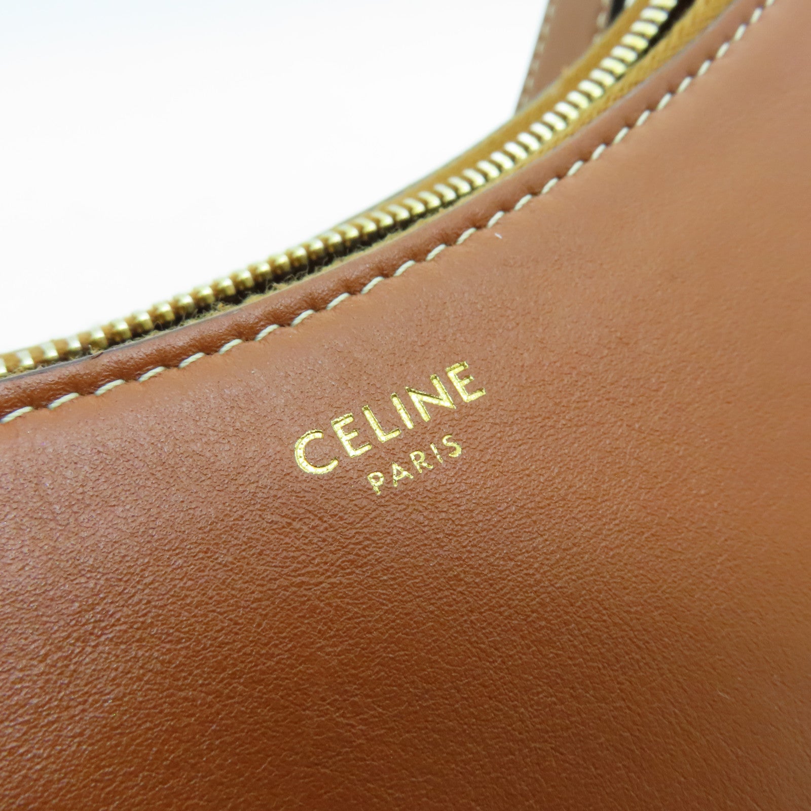 CELINE 牛皮皮革AVA金扣肩背袋啡色