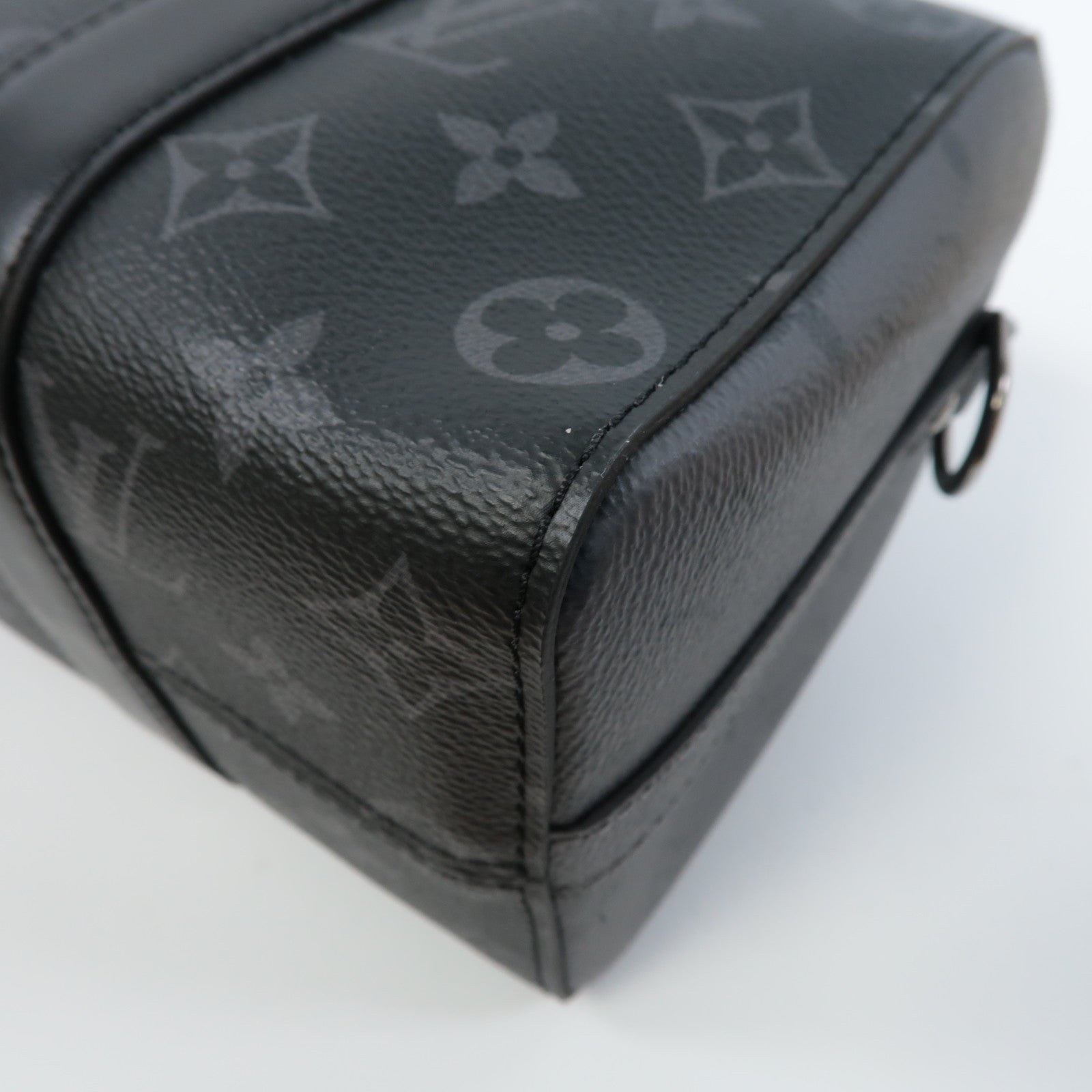 LOUIS VUITTON Monogram Eclipse City Keepall銀扣手挽肩背兩用袋黑色/灰色