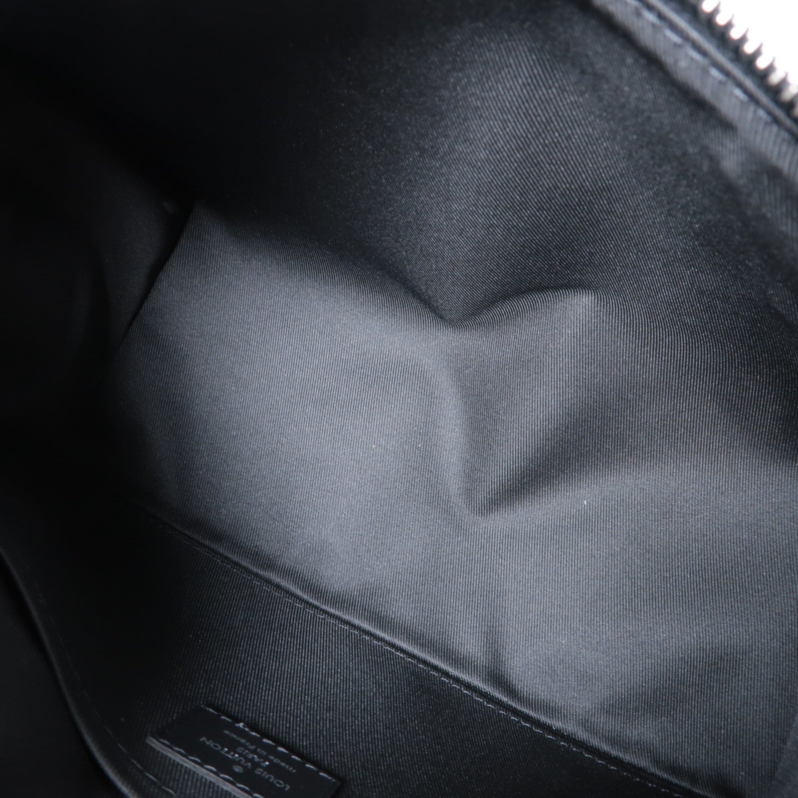 LOUIS VUITTON Monogram Eclipse City Keepall銀扣手挽肩背兩用袋黑色/灰色