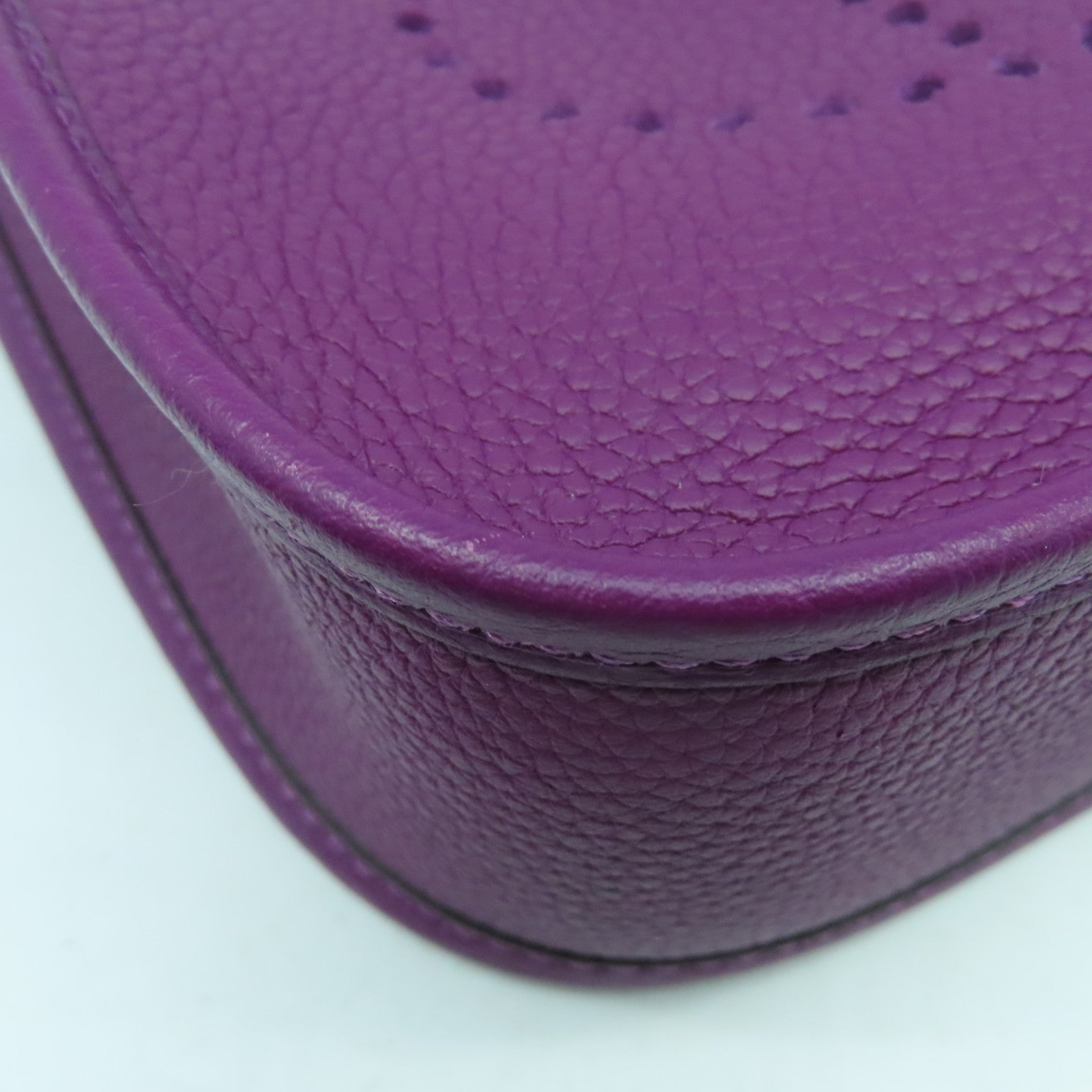HERMES Clemence皮革Evelyne TPM金扣肩背袋Anemone海葵紫色