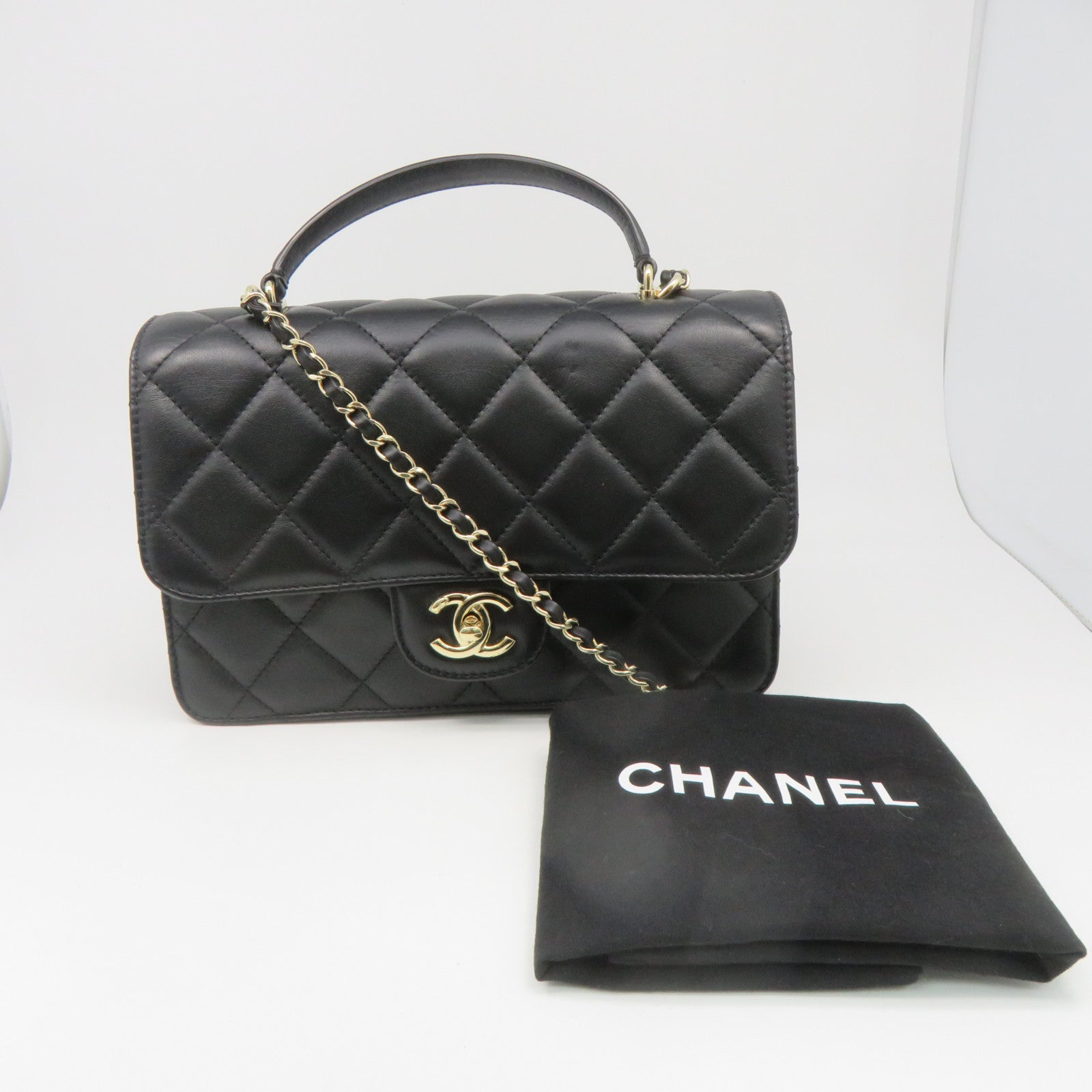 CHANEL 菱格羊皮皮革Chain Shoulder金扣鏈帶肩背袋肩背袋黑色