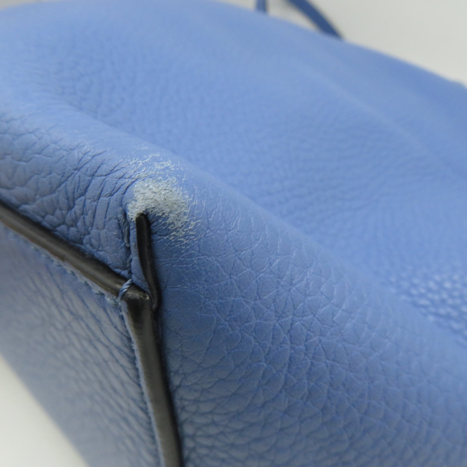 Valentino 牛皮皮革Tote Bag金扣手挽袋藍色