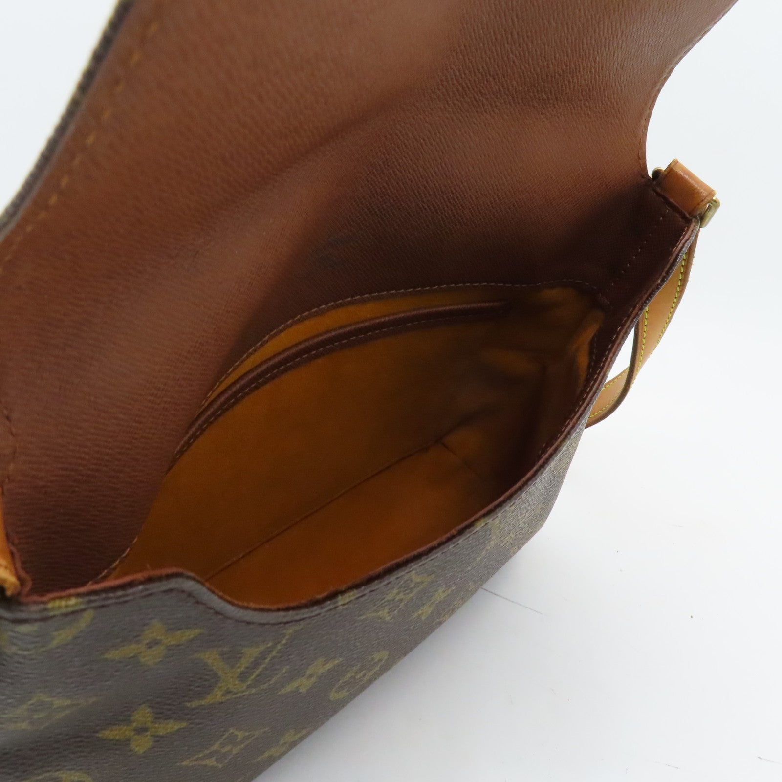 LOUIS VUITTON Monogram Musette Tango Gold Buckle Shoulder Bag Brown