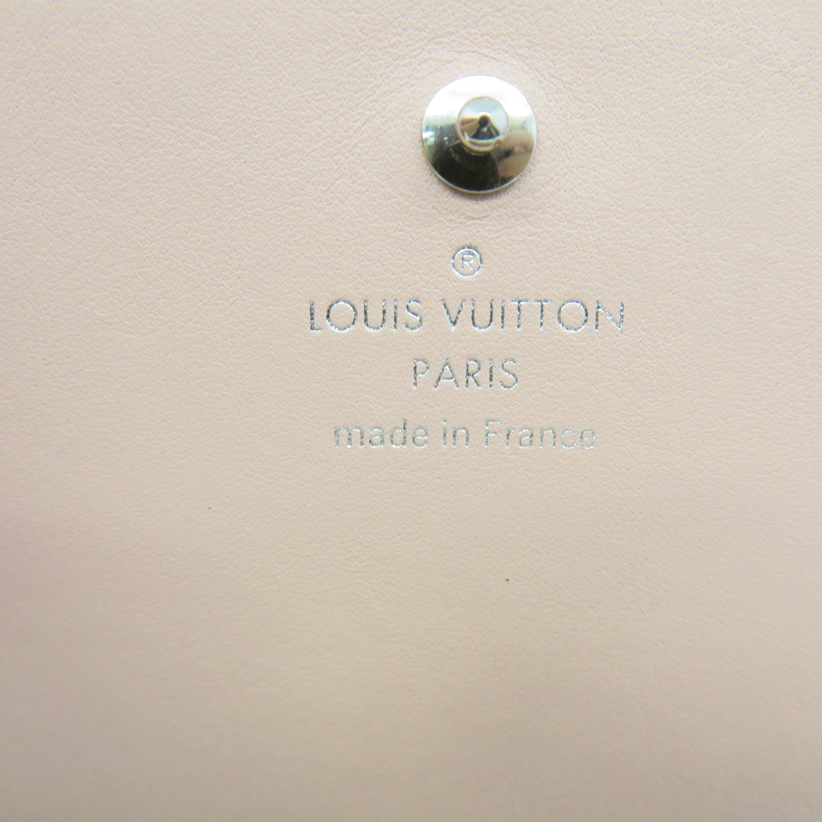 LOUIS VUITTON Mono-Mahina Short Wallet短钱包粉红色