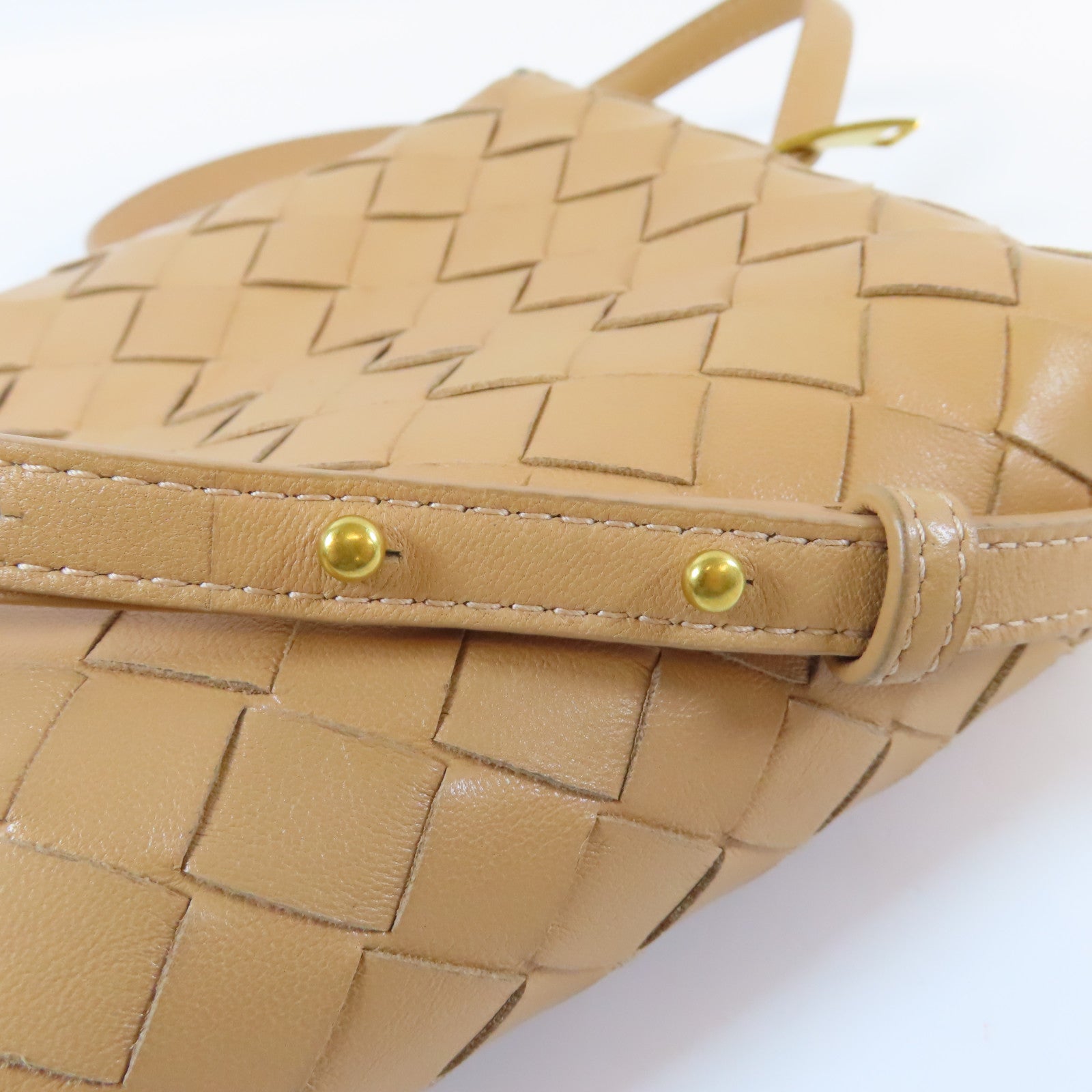 BOTTEGA VENETA 織紋皮革Shoulder Bag金扣肩背袋米色