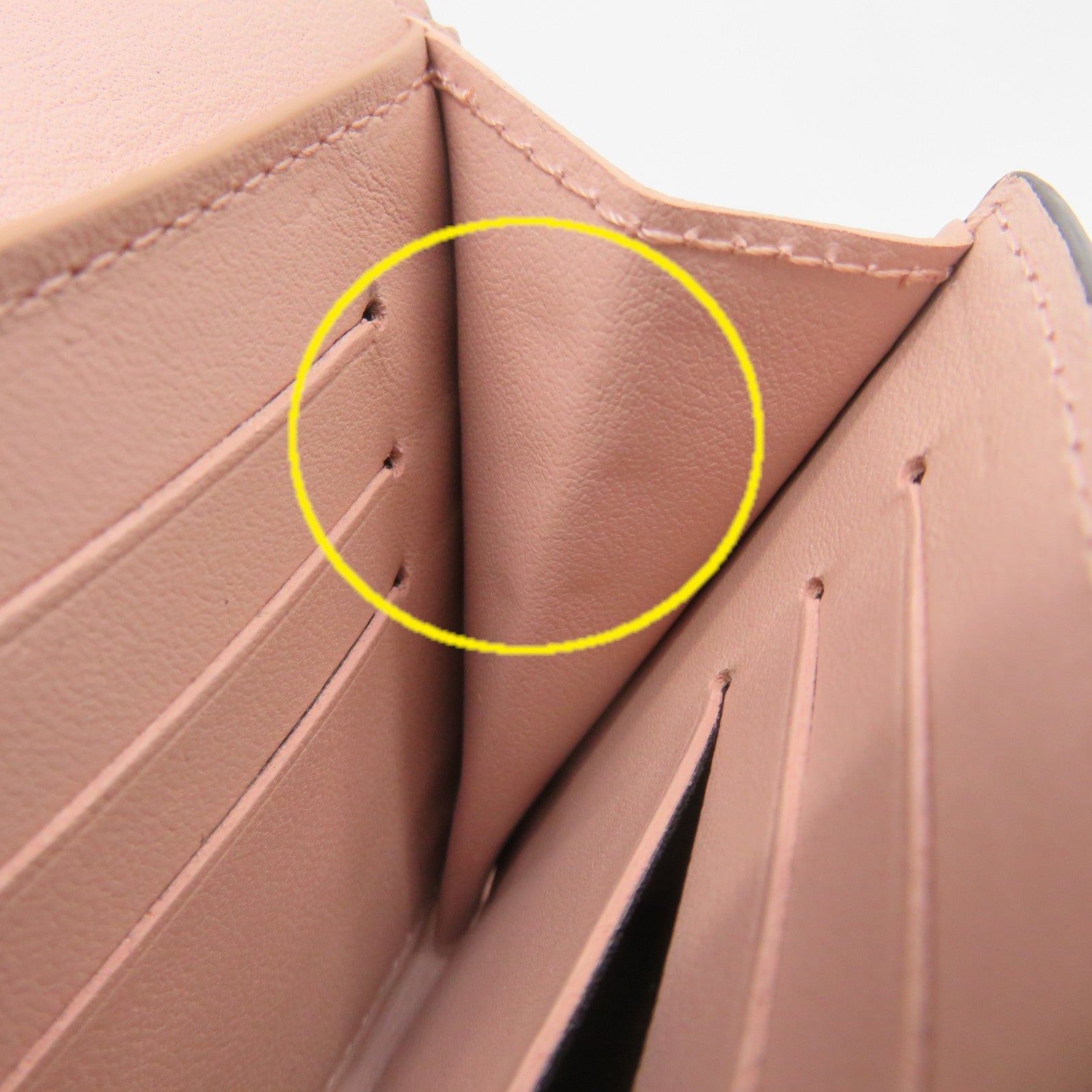 LOUIS VUITTON Mono-Mahina Short Wallet短钱包粉红色