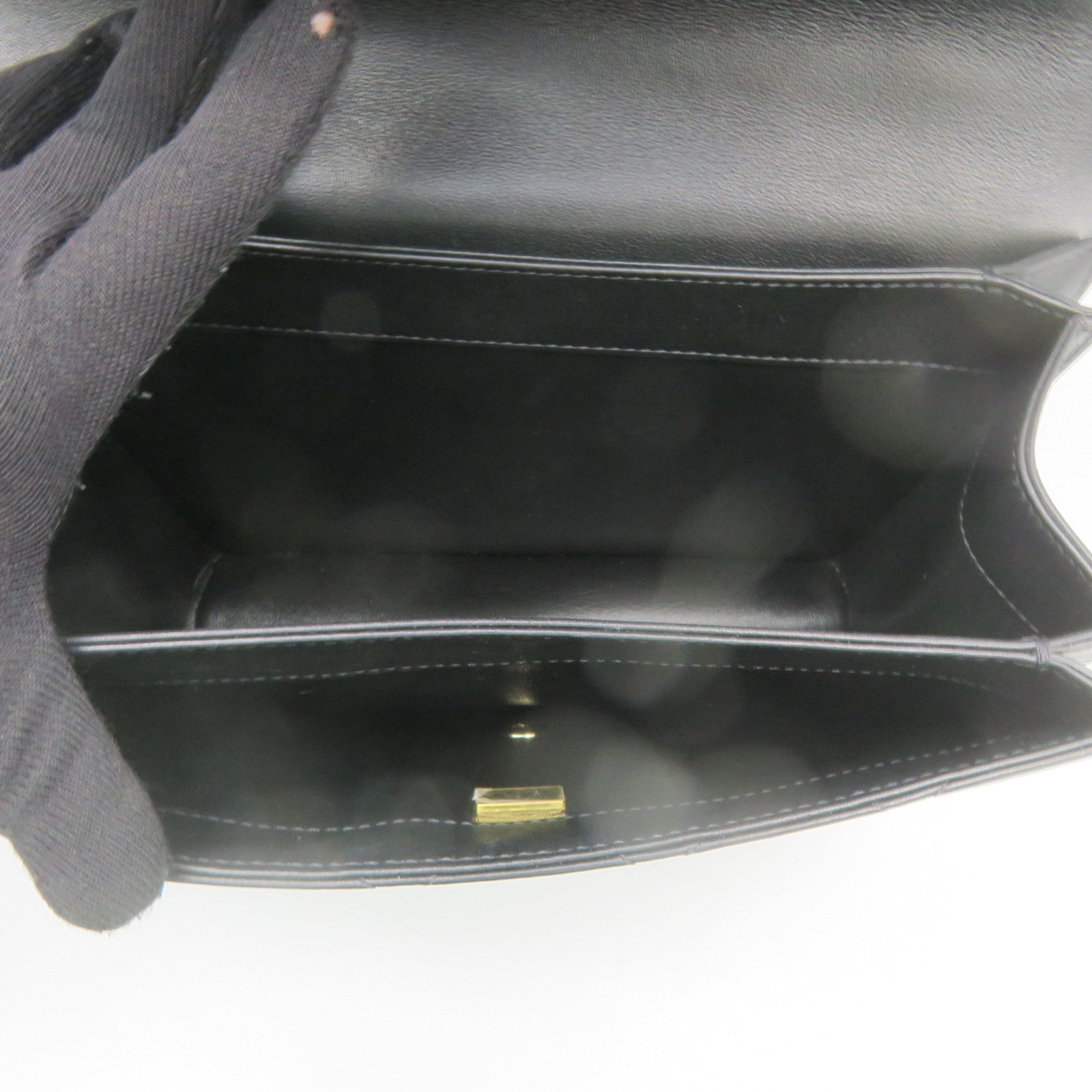 CHANEL 菱格羊皮皮革Chain Shoulder金扣鏈帶肩背袋肩背袋黑色