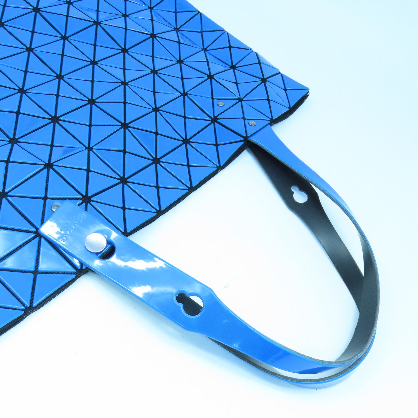 ISSEY MIYAKE PVC Bao Bao Tote Bag手拿包藍色
