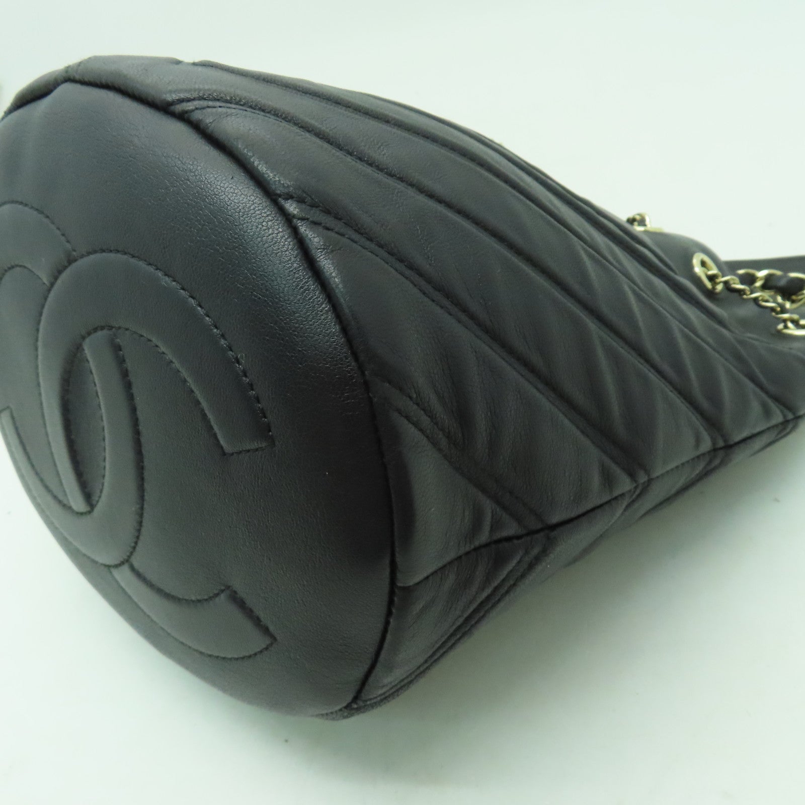 CHANEL 羊皮皮革Shoulder Bag金扣肩背袋黑色