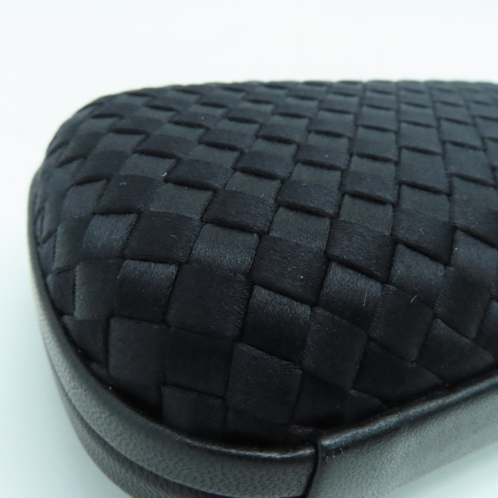 BOTTEGA VENETA Satin/皮革Clutch Bag手拿包黑色