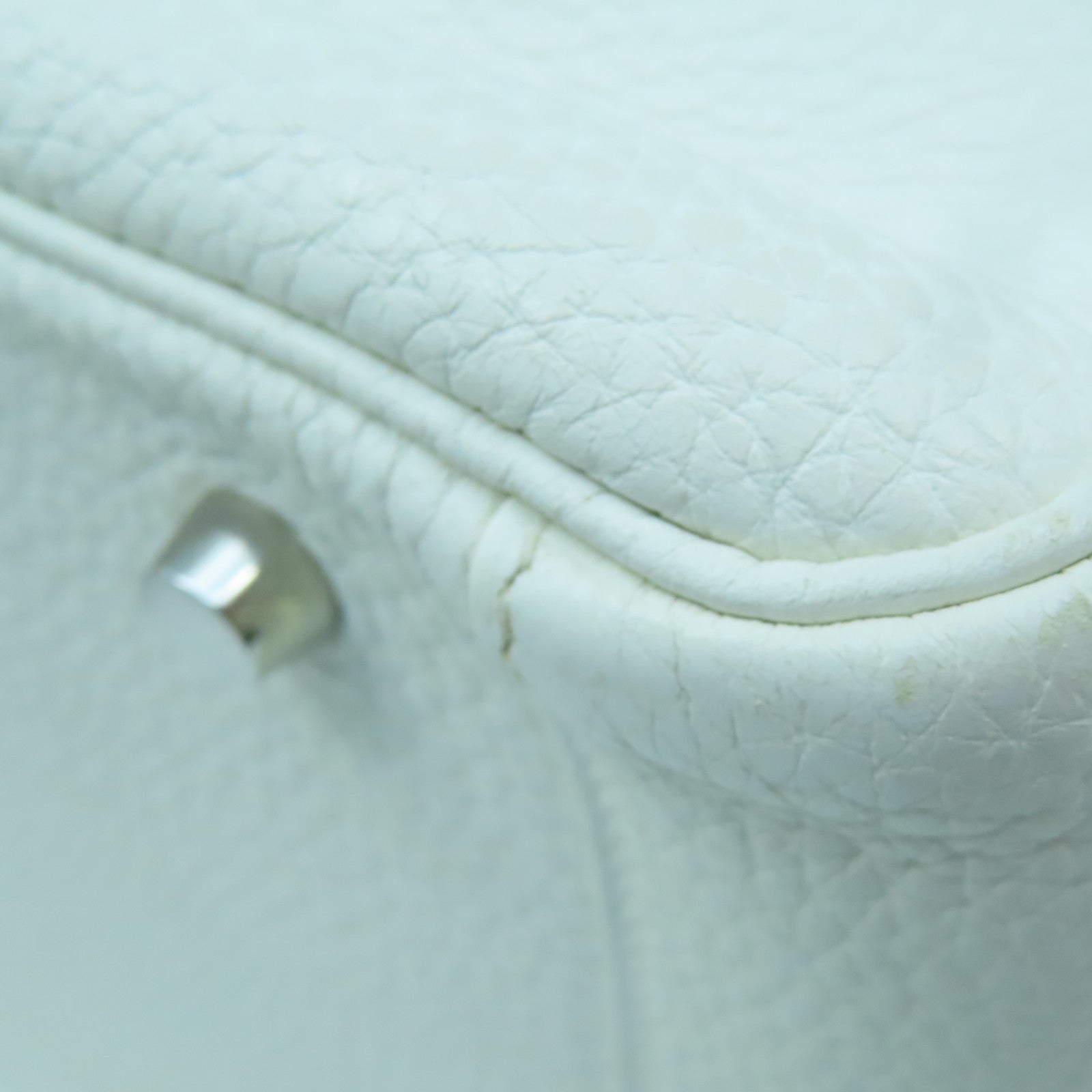 HERMES Clemence Leather Lindy 30 Silver Buckle Handle Shoulder Bag White