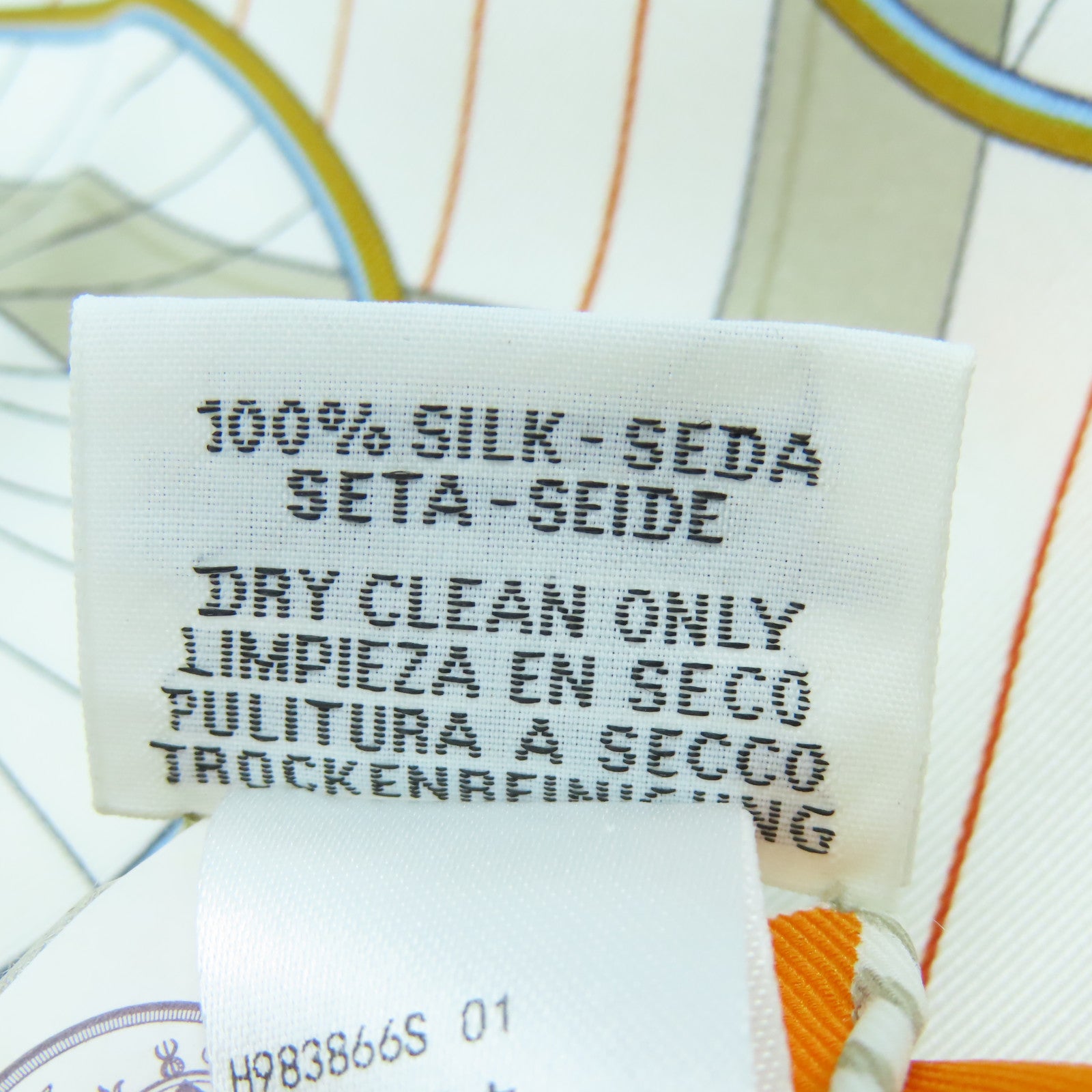 HERMES Silk Scarf90x90 Scarf White Orange