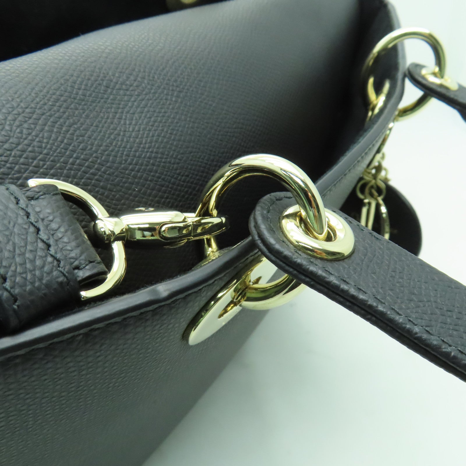 Dior 牛皮皮革Lady Dior金扣手挽肩背兩用袋黒色