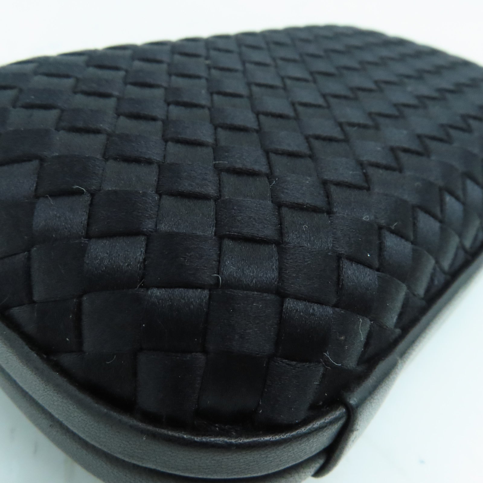 BOTTEGA VENETA Satin/皮革Clutch Bag手拿包黑色