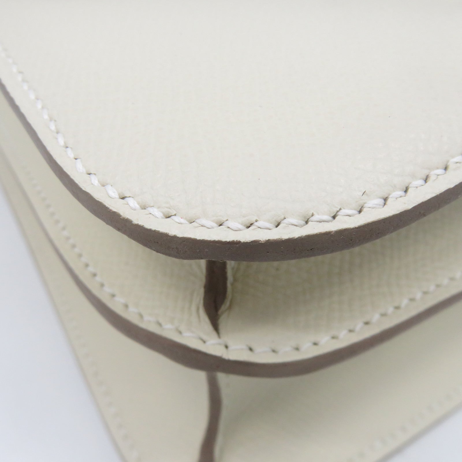 HERMES Epsom Leather Constance 24 Silver Buckle Chain Shoulder Bag White