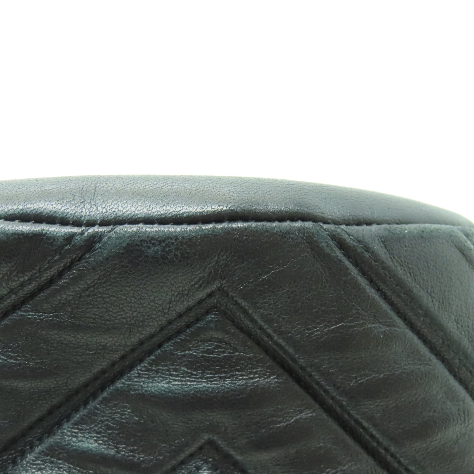 CHANEL 羊皮皮革Shoulder Bag金扣肩背袋黑色