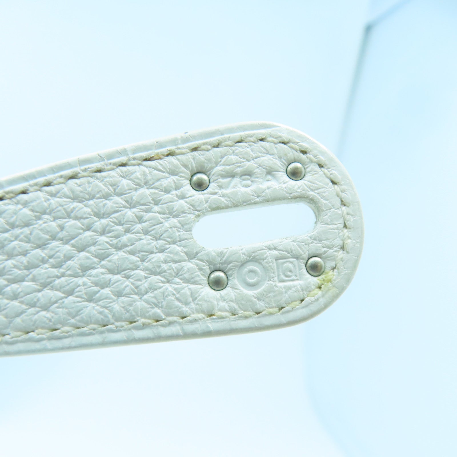 HERMES Clemence Leather Lindy 30 Silver Buckle Handle Shoulder Bag White