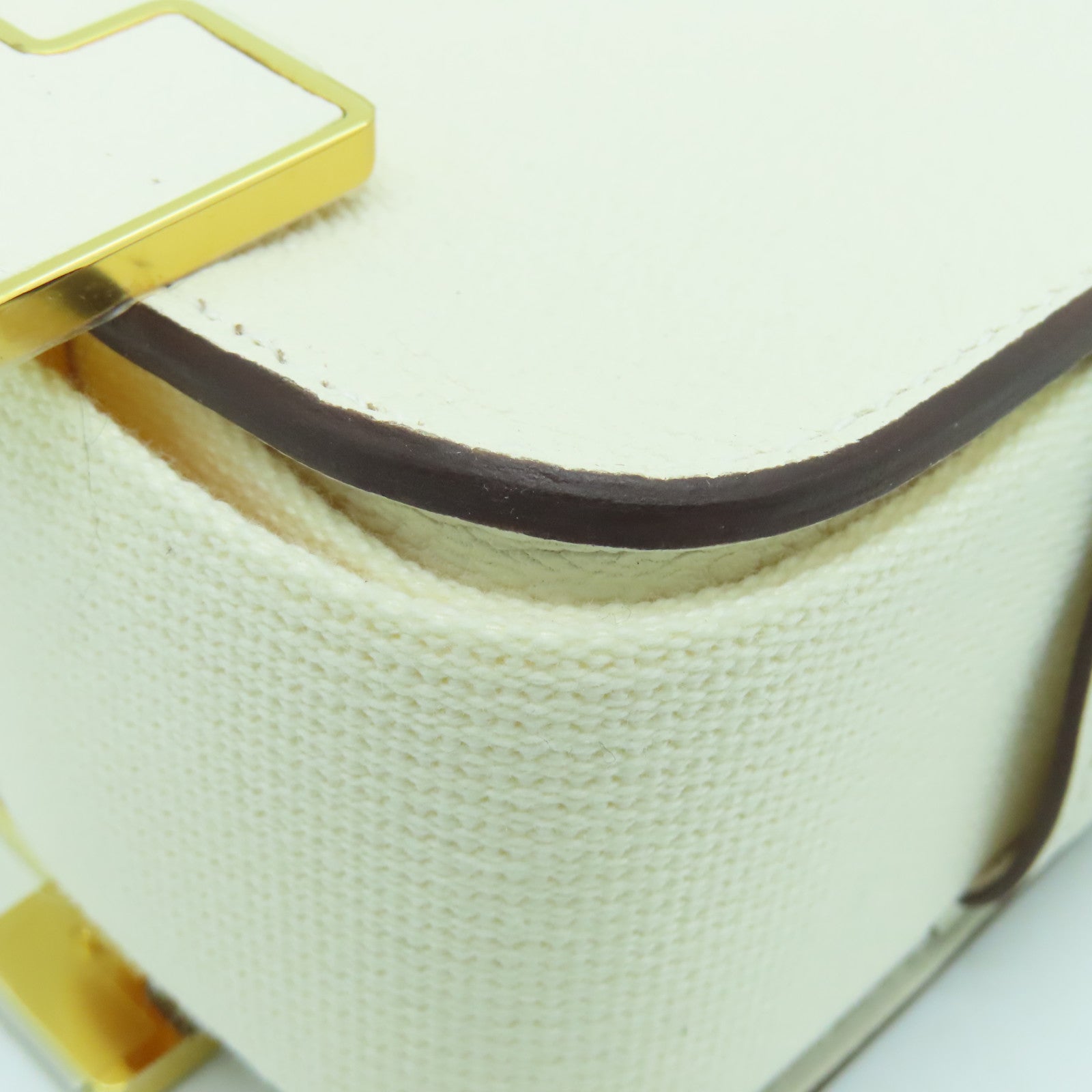 HERMES Chevre皮革Geta金扣肩背袋Nata白色