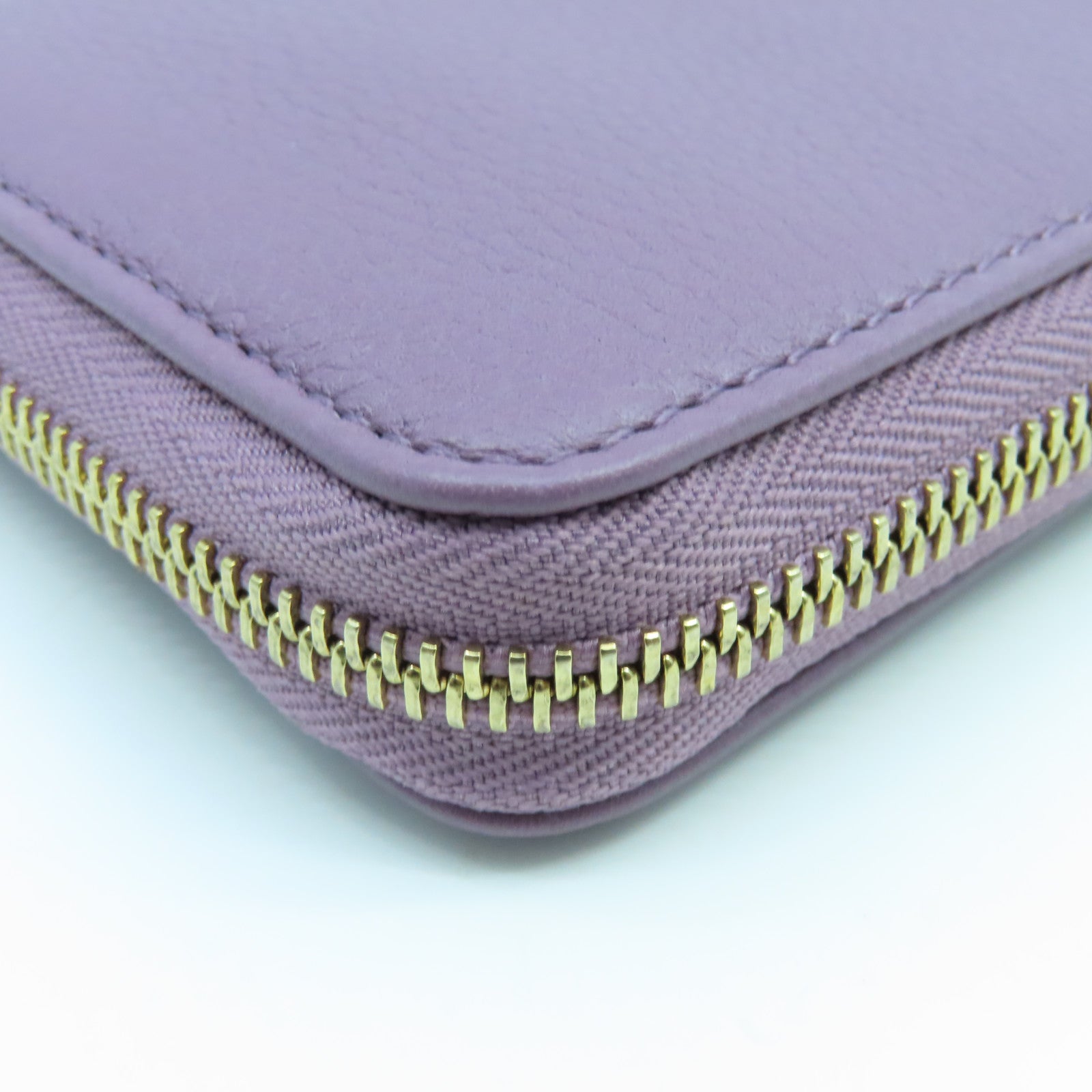 GUCCI Cowhide Leather Key Case 6 Gold Buckle Long Wallet Purple
