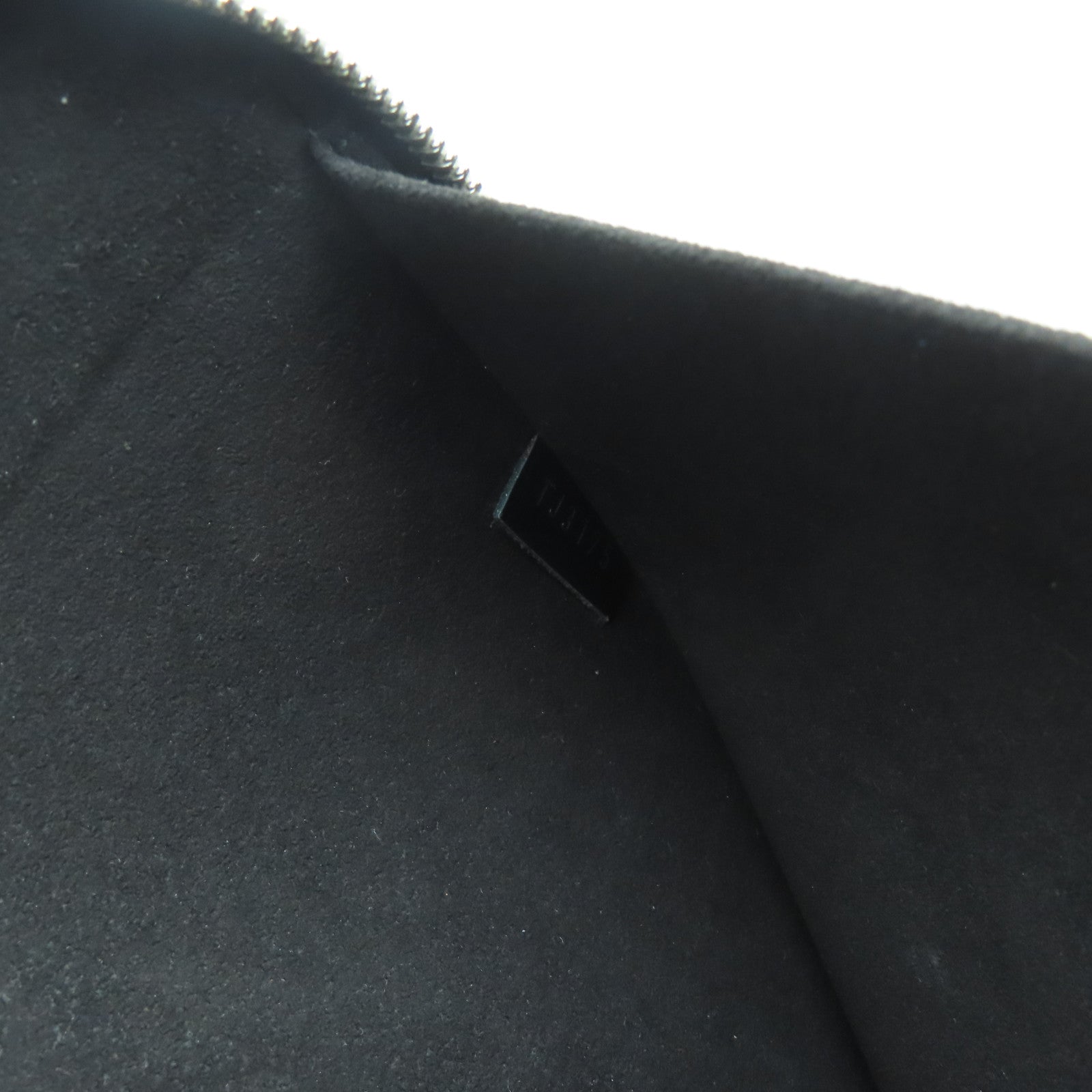 LOUIS VUITTON [Sharp Discount] Epi Pochette Jour GM Clutch Black