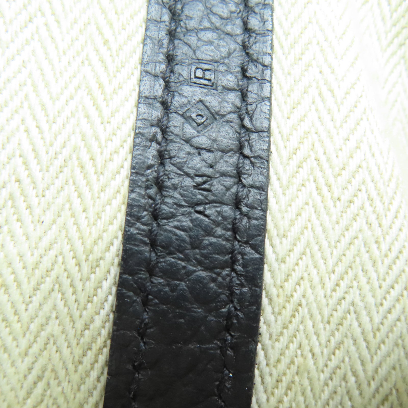 HERMES 【激减优惠】Country皮革Garden Party PM银扣手挽袋黑色