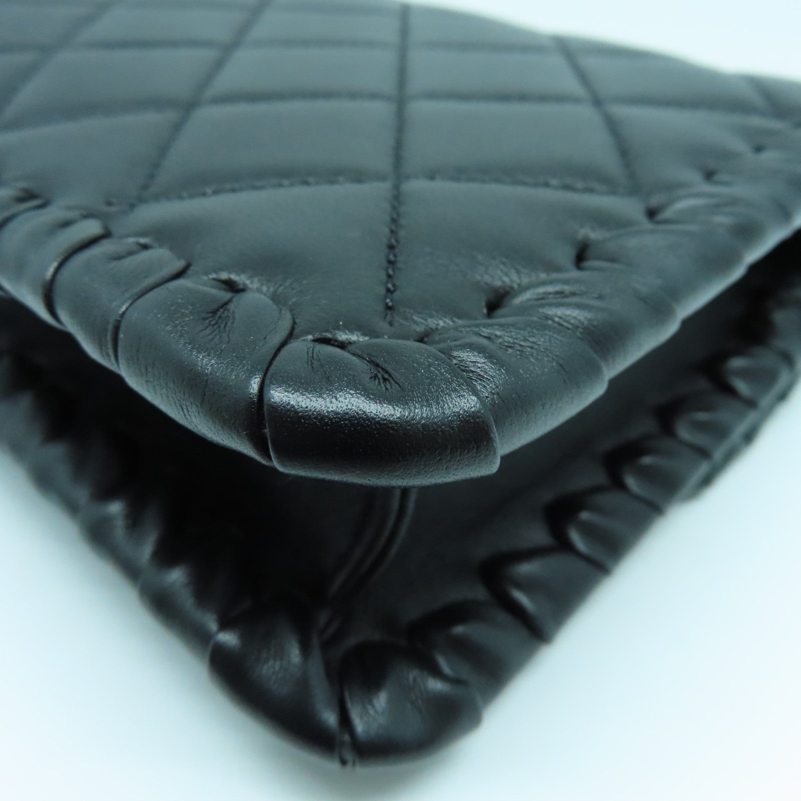 CHANEL 菱格羊皮皮革Mini Flap Bag金扣链带肩背袋黑色