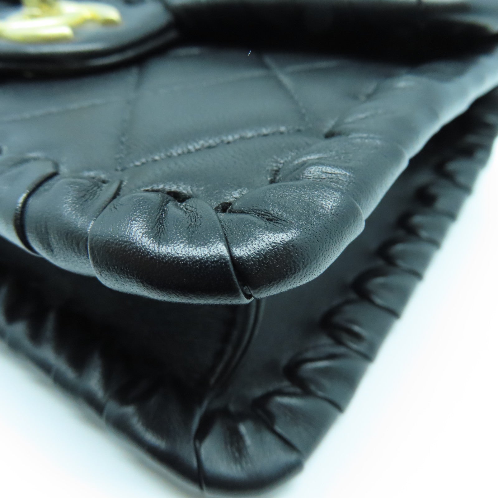 CHANEL 菱格羊皮皮革Mini Flap Bag金扣链带肩背袋黑色