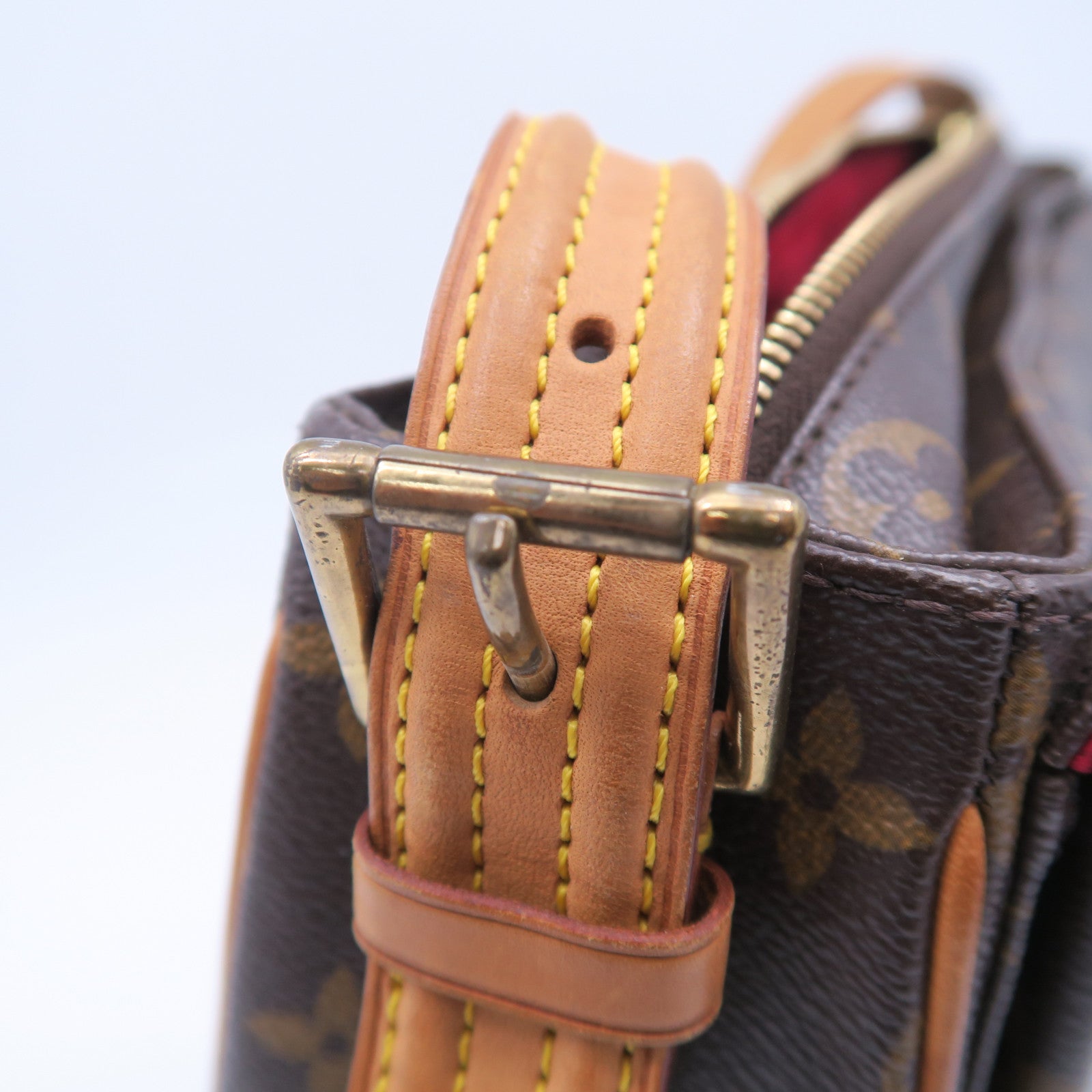 LOUIS VUITTON Monogram Viva Cite MM金扣肩背袋啡色
