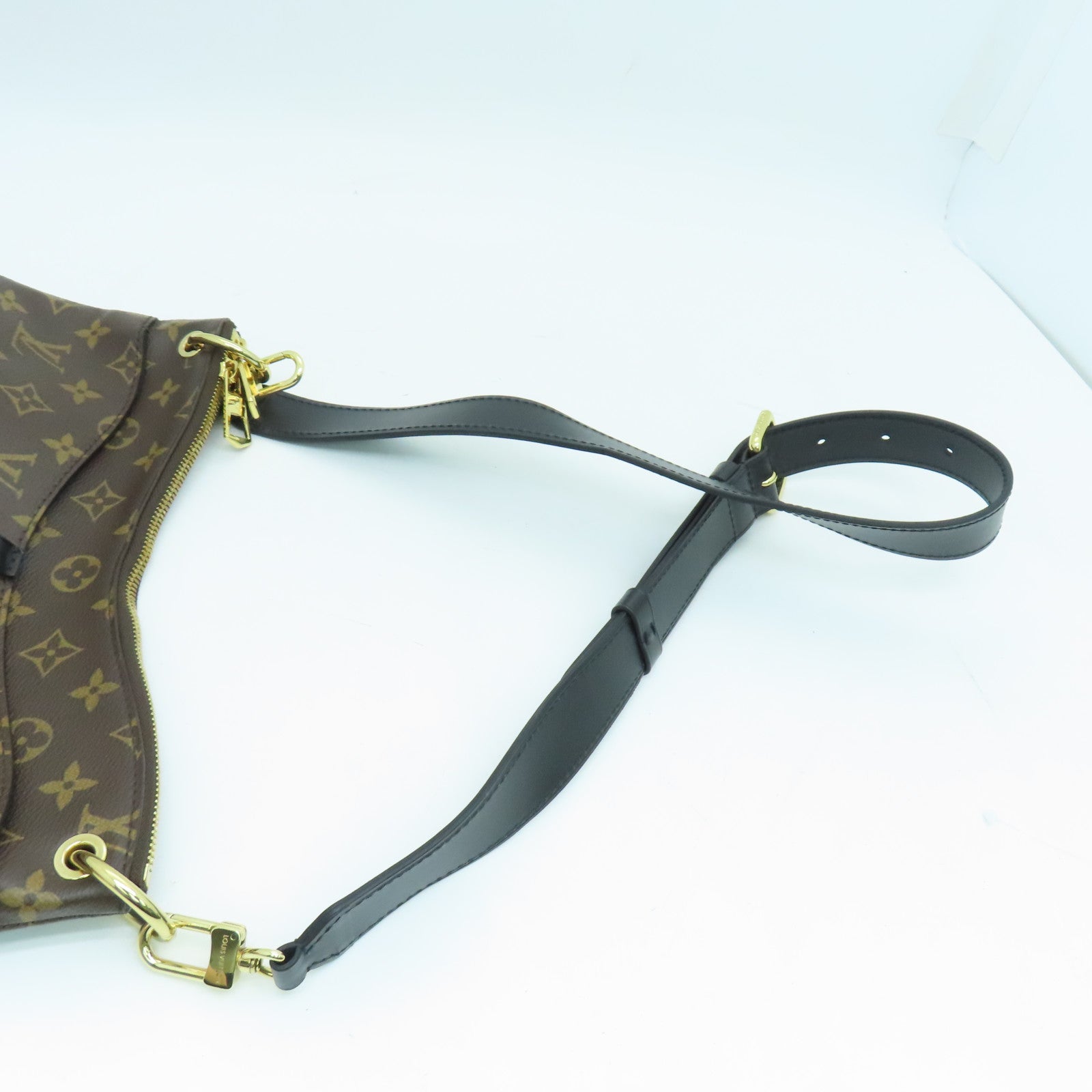 LOUIS VUITTON Monogram Odeon MM金扣肩背袋黑色/啡色