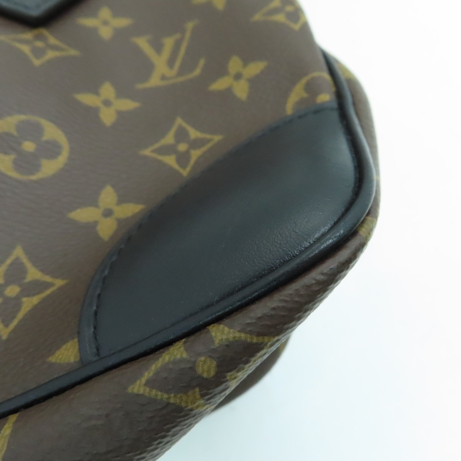 LOUIS VUITTON Monogram Odeon MM金扣肩背袋黑色/啡色