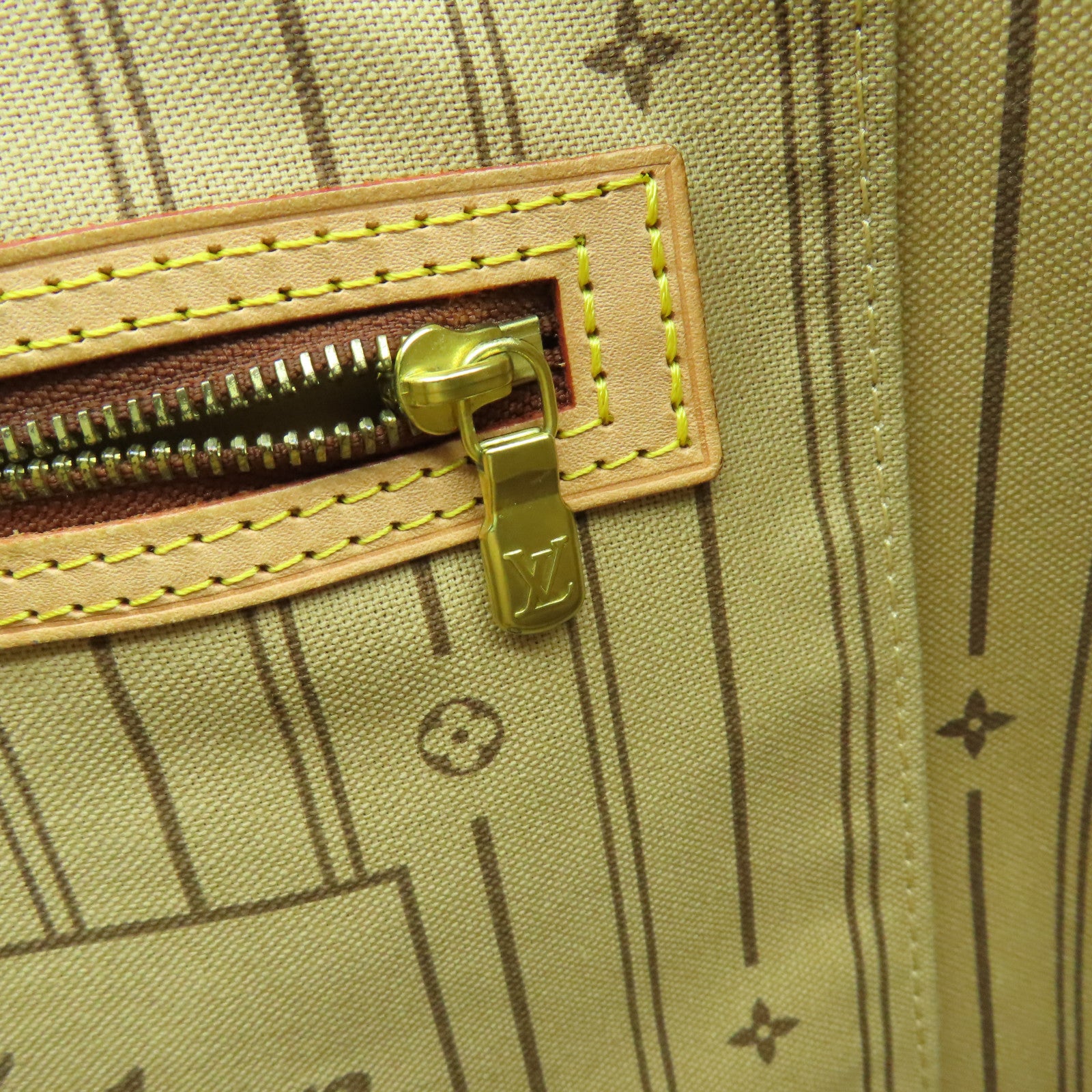 LOUIS VUITTON Monogram Neverfull MM金扣手挽袋啡色